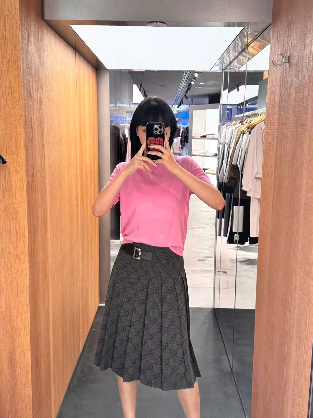  Chân váy dài kèm belt kẻ thoi CC 