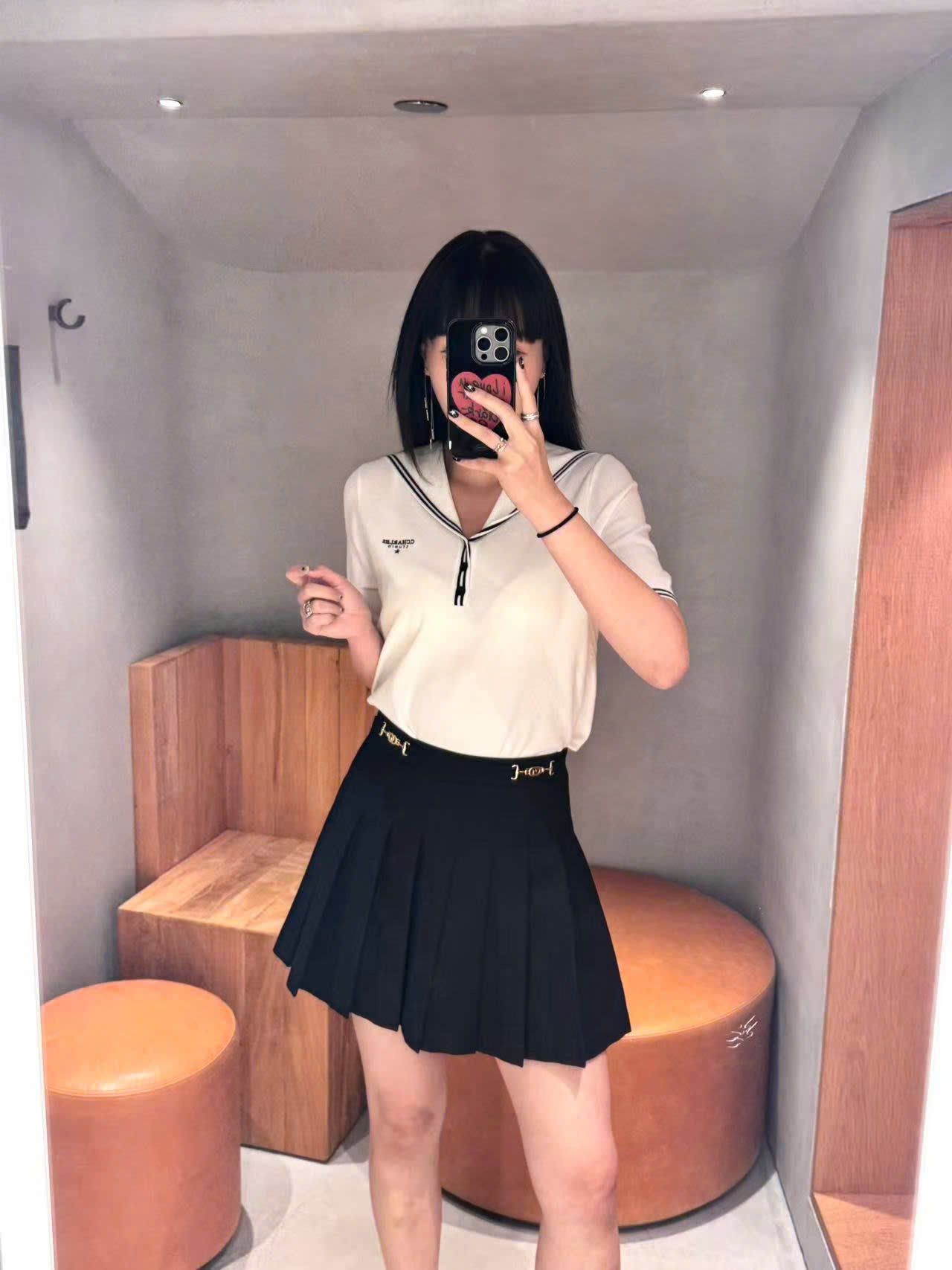  1.Áo trắng thủy thủ kẻ Navy 