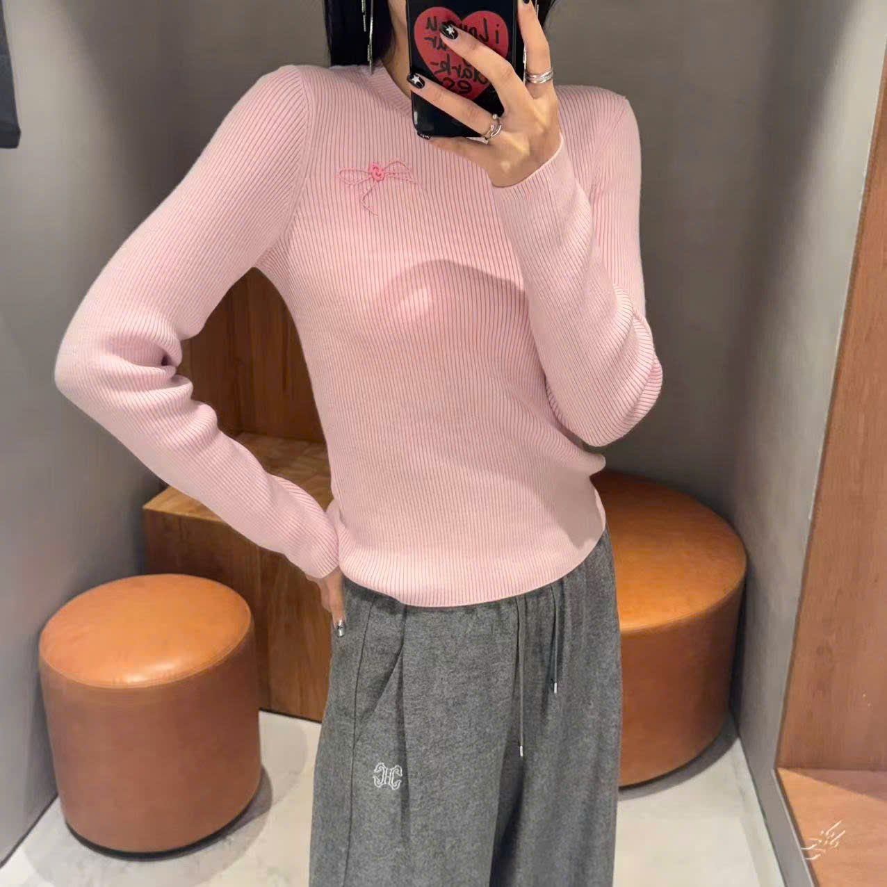  Áo len dài tay nơ hồng 