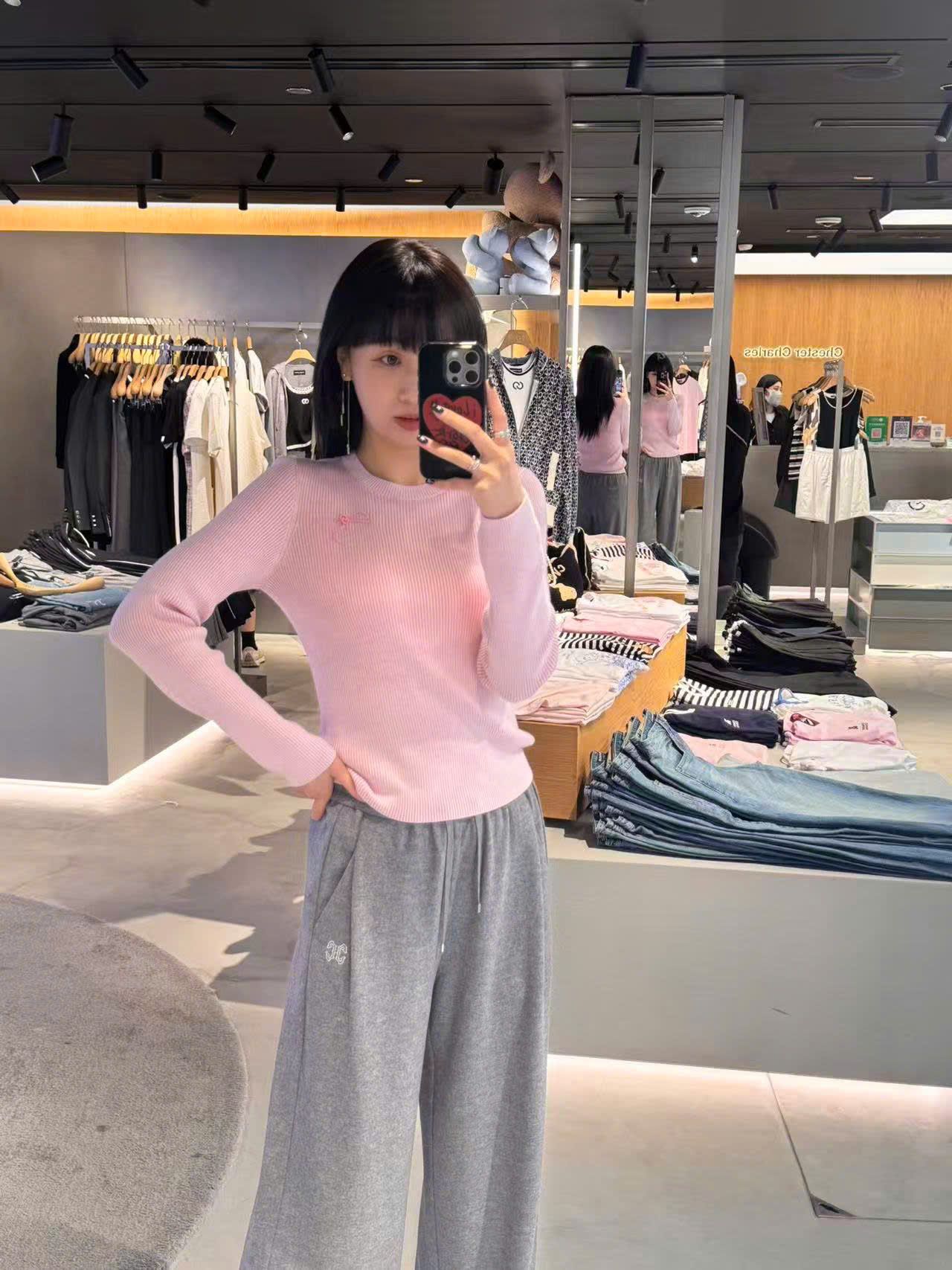  Áo len dài tay nơ hồng 