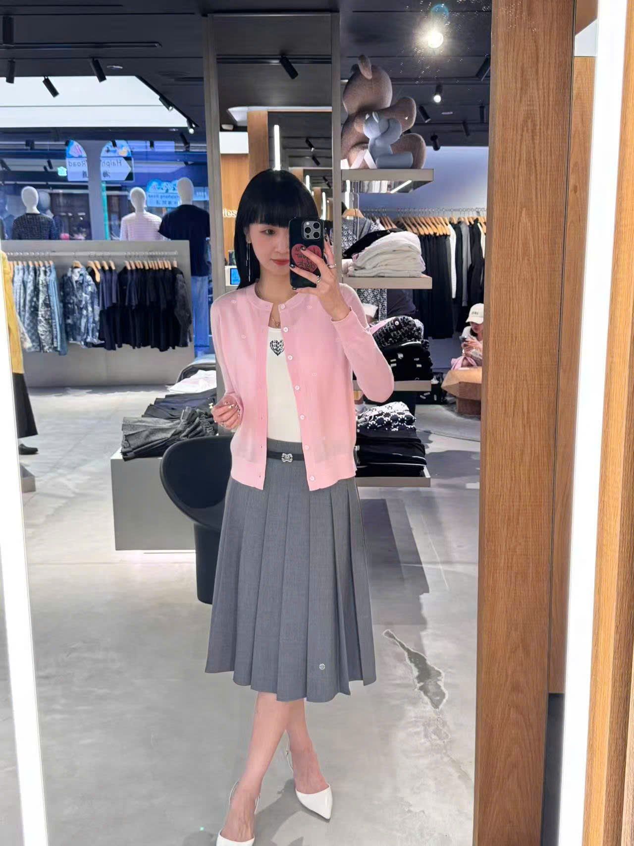  Áo CDG hồng nơ trắng 