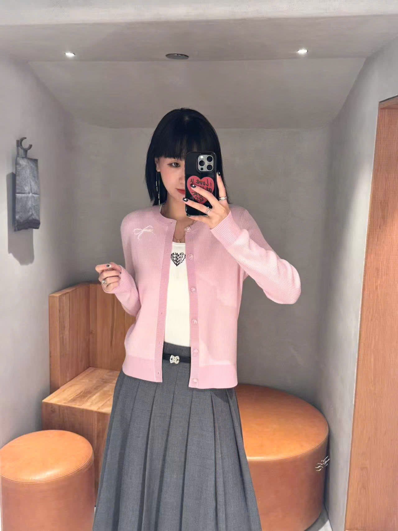  Áo CDG hồng nơ trắng 