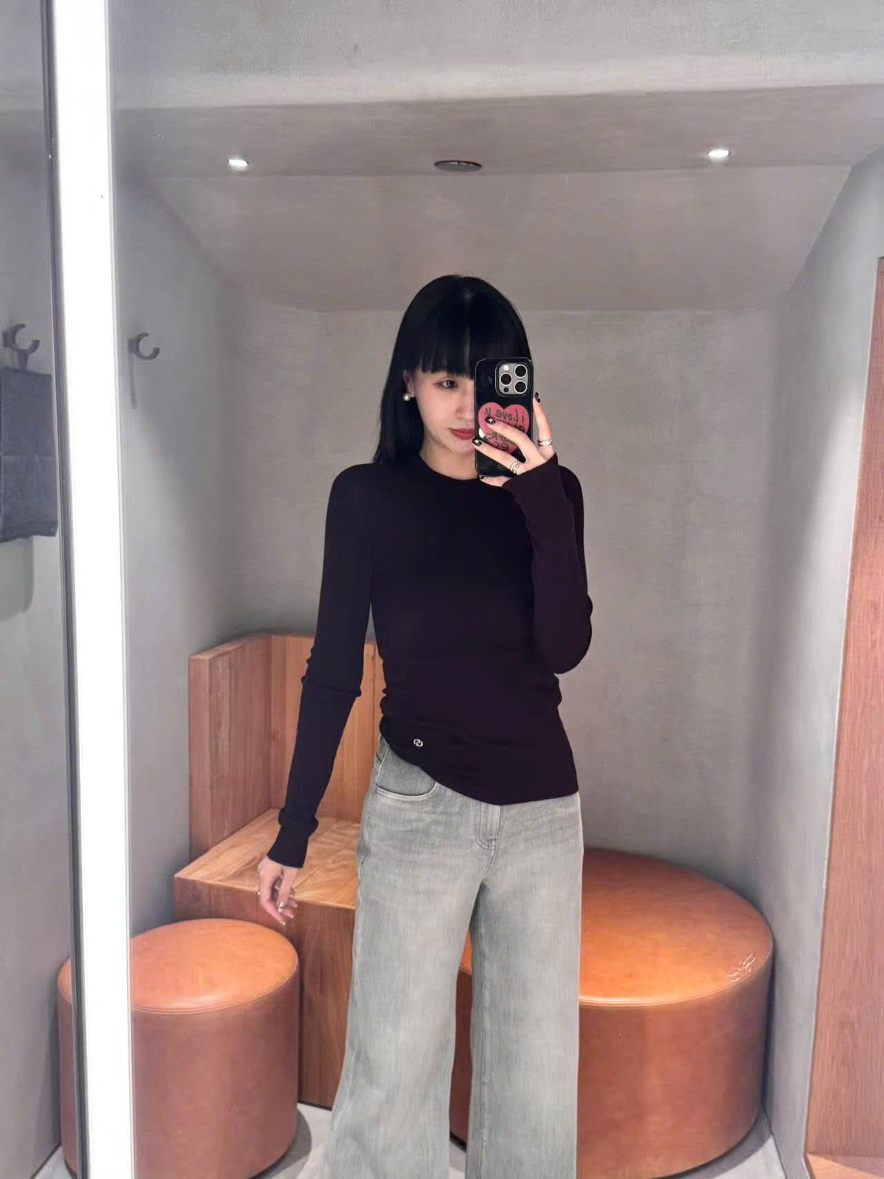  2.WOOL áo len màu đỏ đô dài tay 