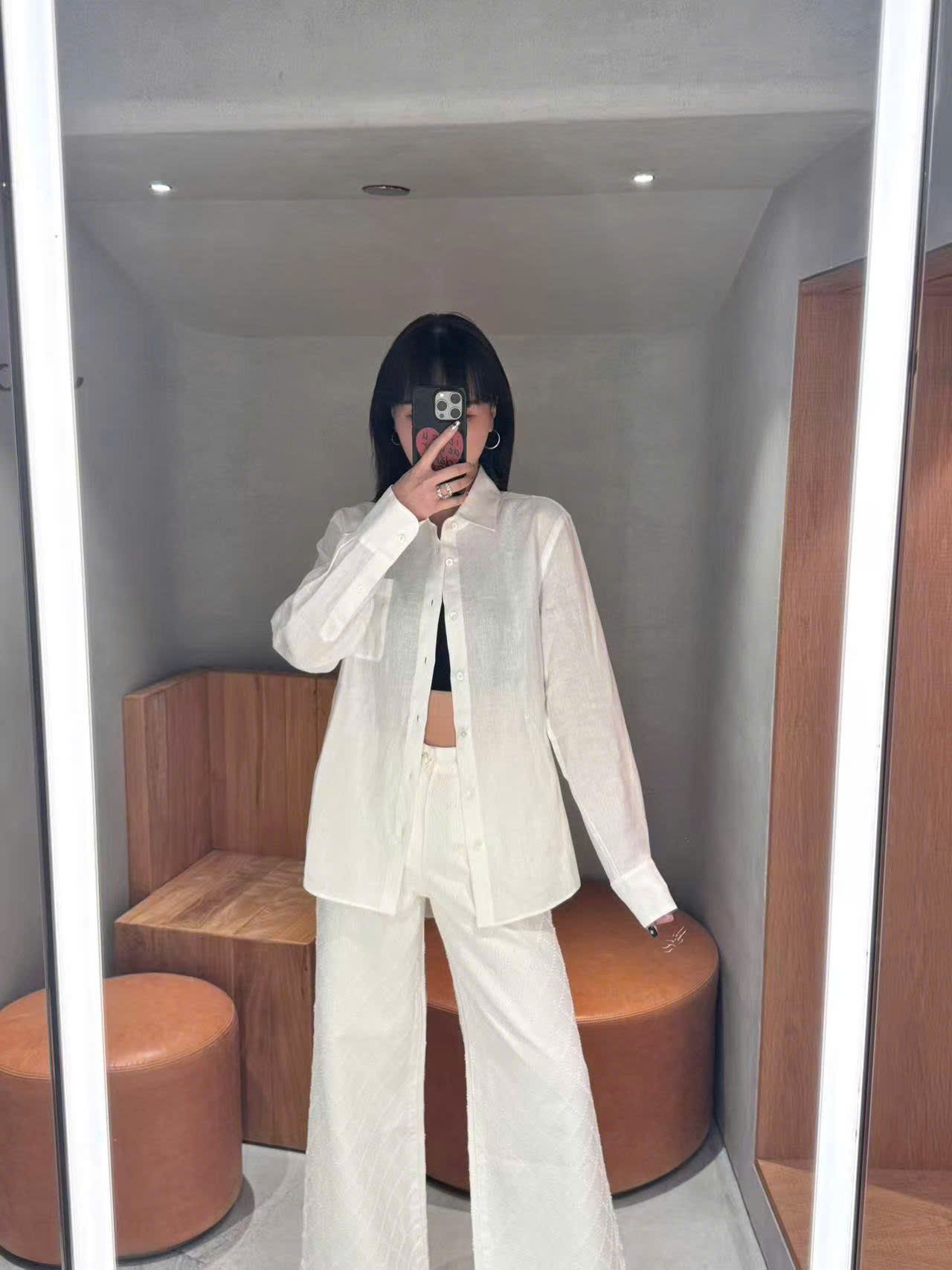  2.Áo Sơ mi LANK - trắng logo 1 nhỏ bên 