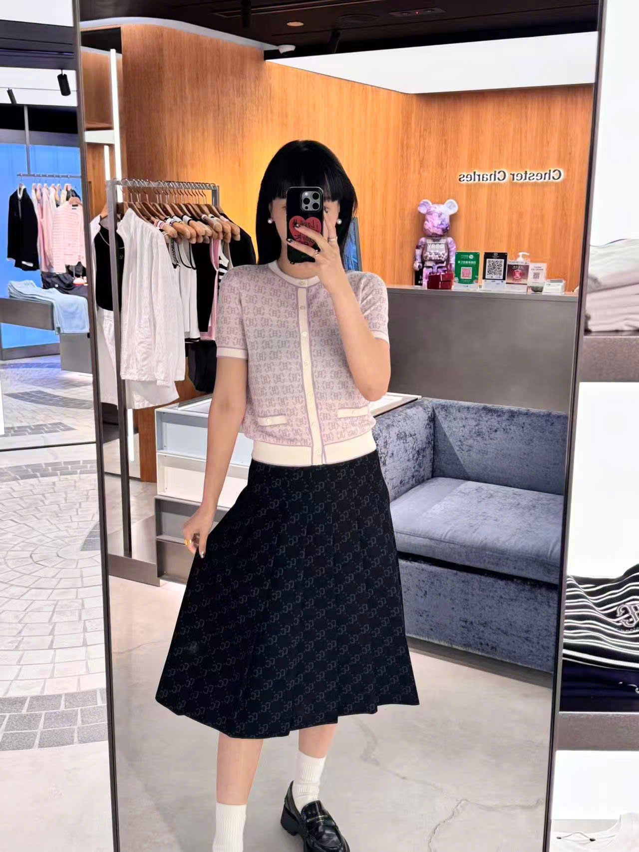  Chân váy đen dáng dài full logo CC 