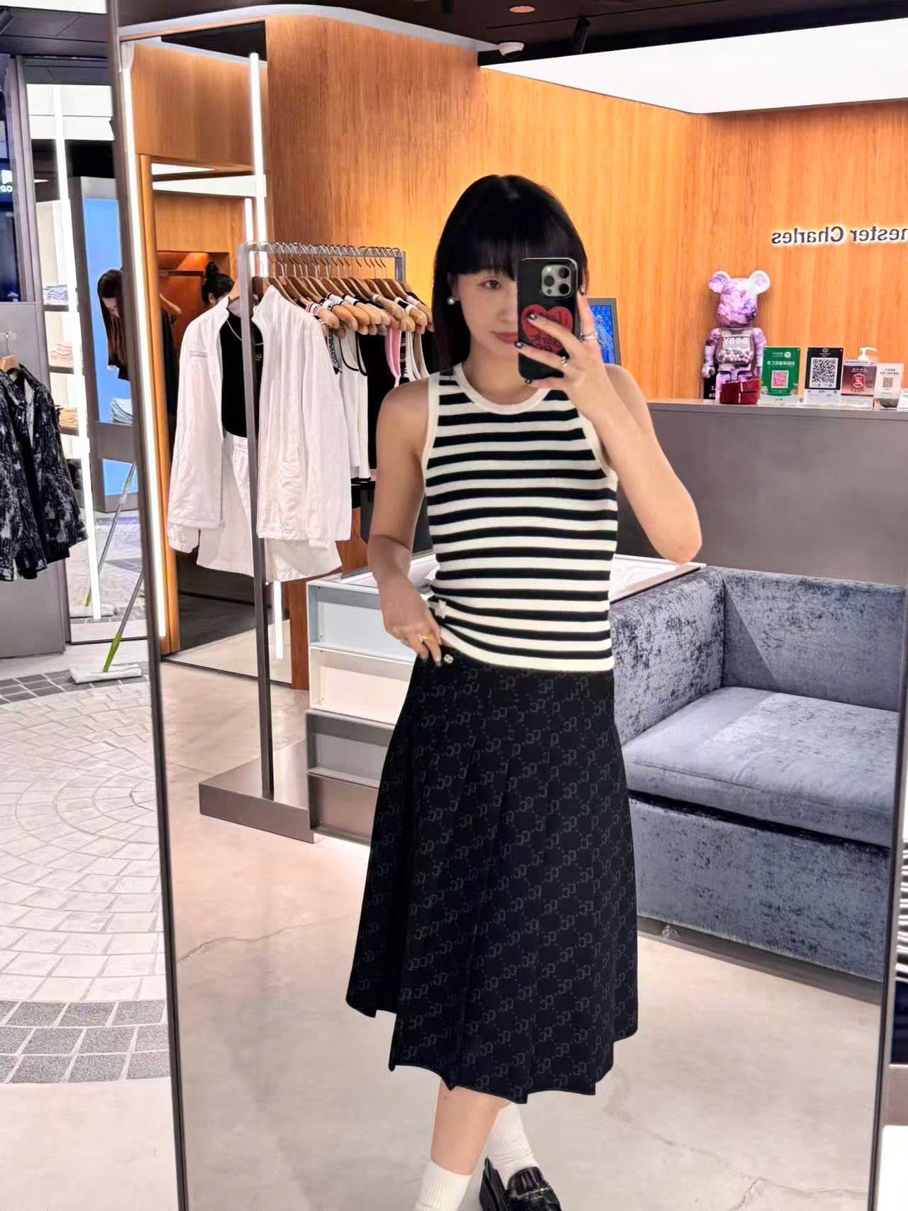  Áo 3 lỗ kẻ gấu trắng 