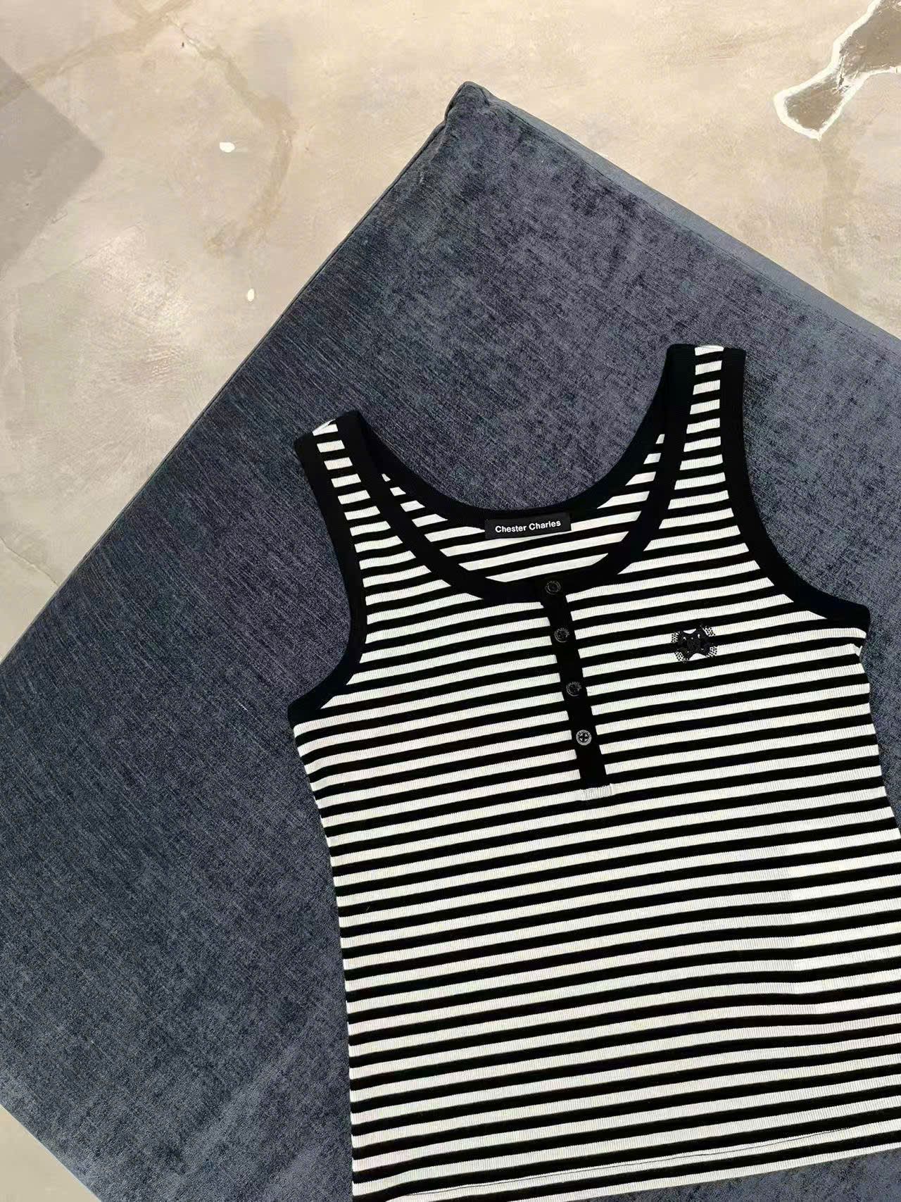  Áo tanktop kẻ nơ đen nhỏ 