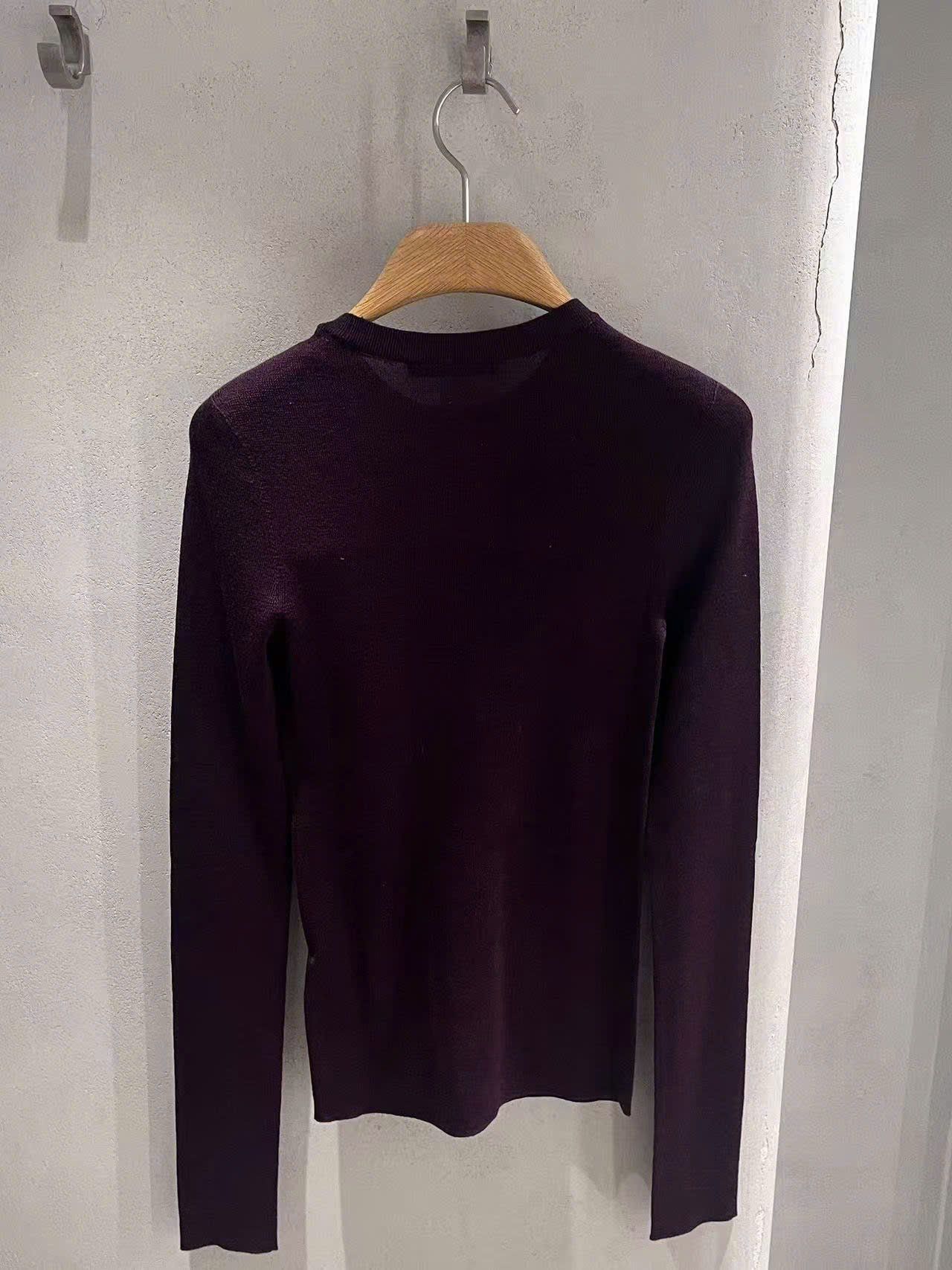  2.WOOL áo len màu đỏ đô dài tay 