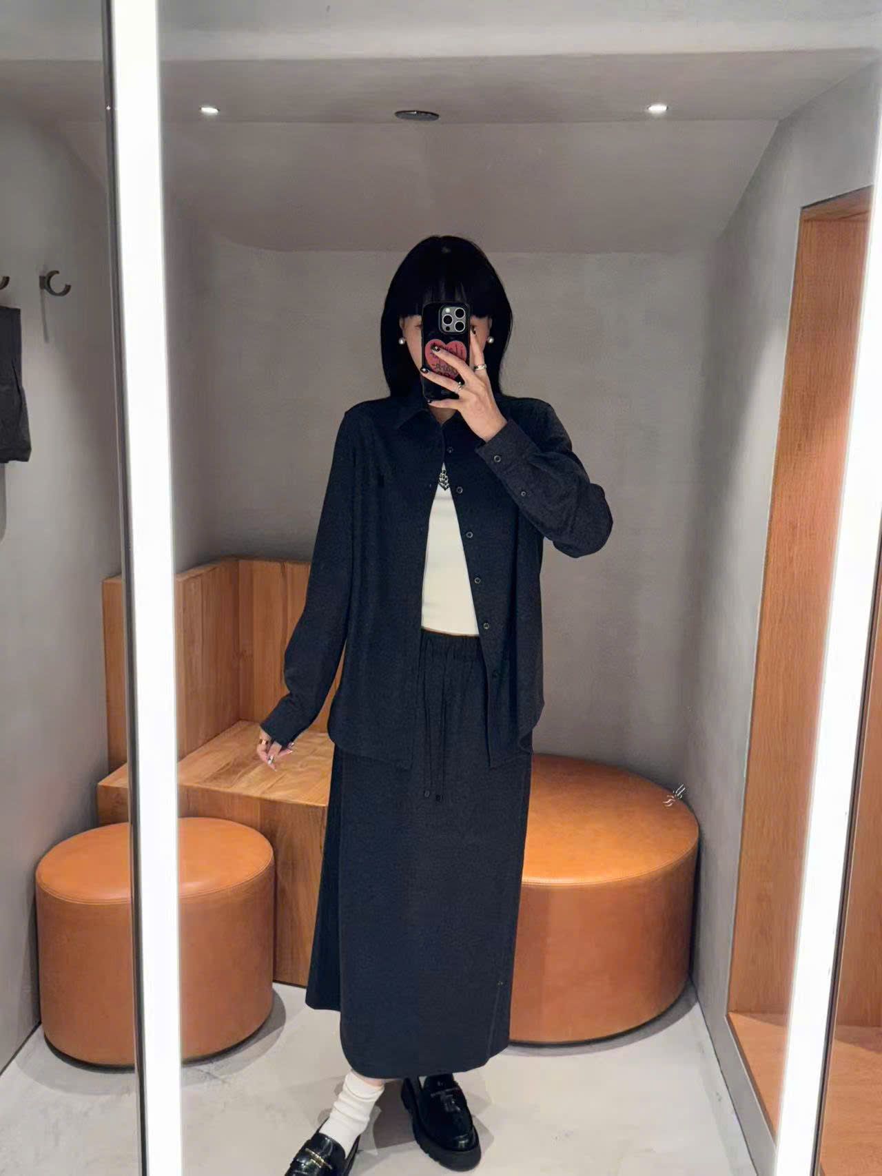  Chân váy xanh đậm - cạp chun dây rút 