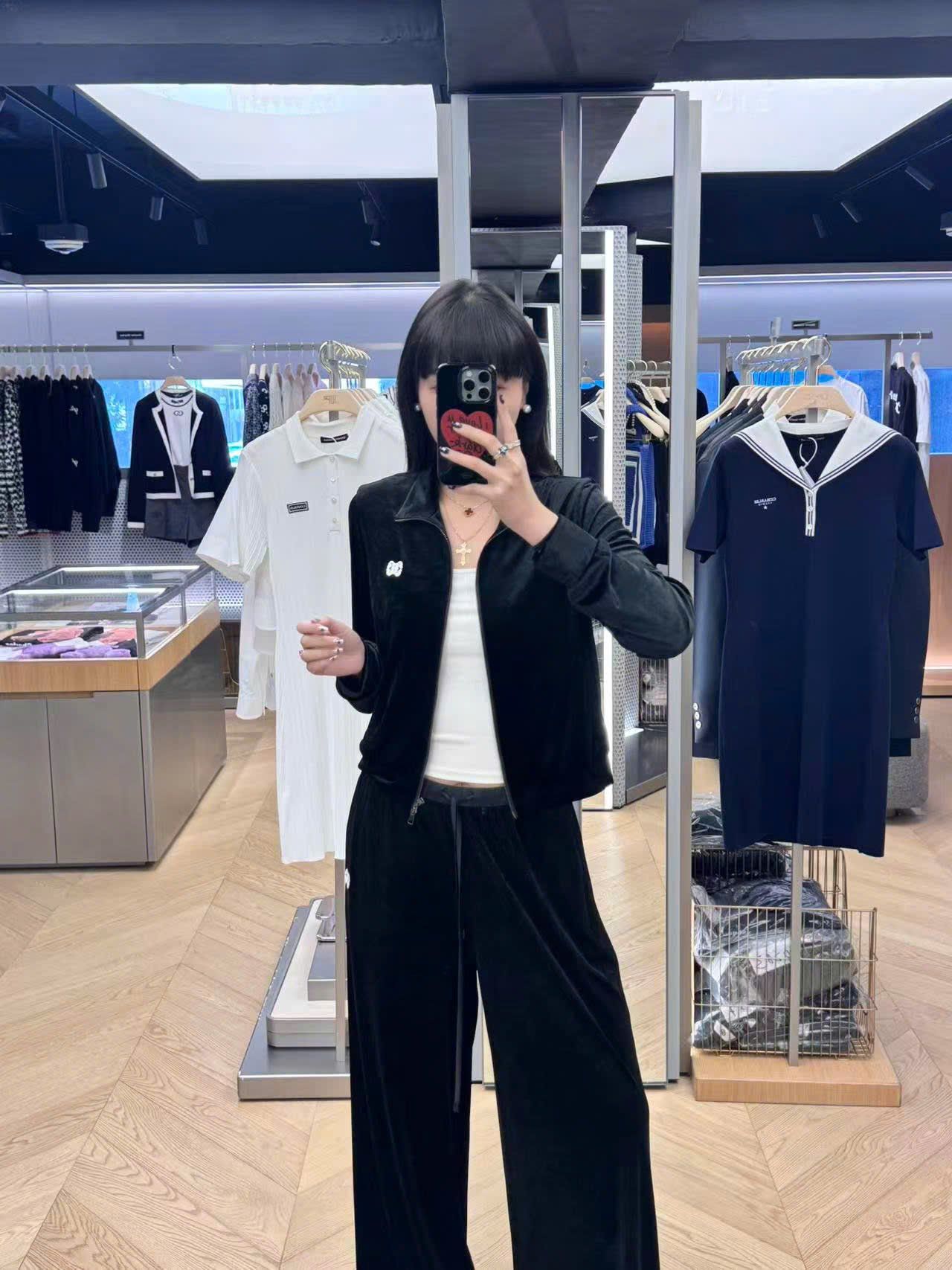  Bộ áo khoác nhung và quần nhung - Logo ngực trái set 