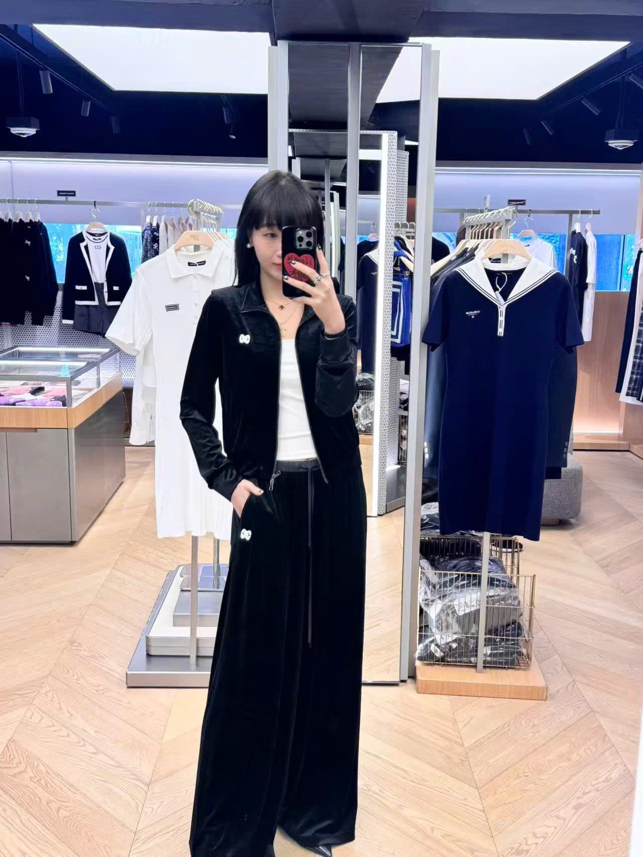  Bộ áo khoác nhung và quần nhung - Logo ngực trái set 