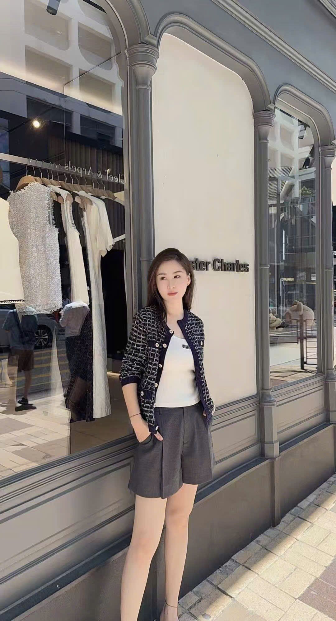  Áo CDG dài tay ô vuông 