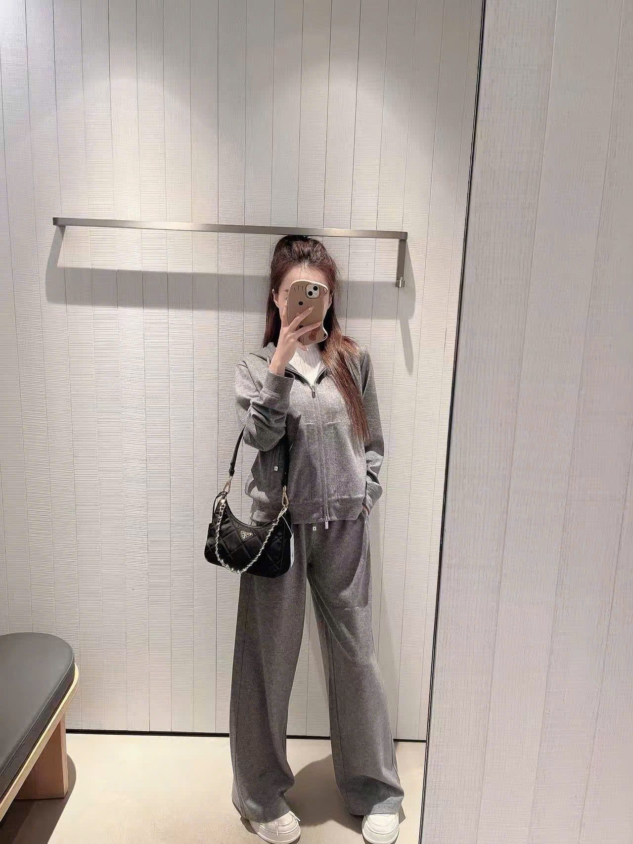  2.Quần len xám , dây rút logo lồng 1 bên set 