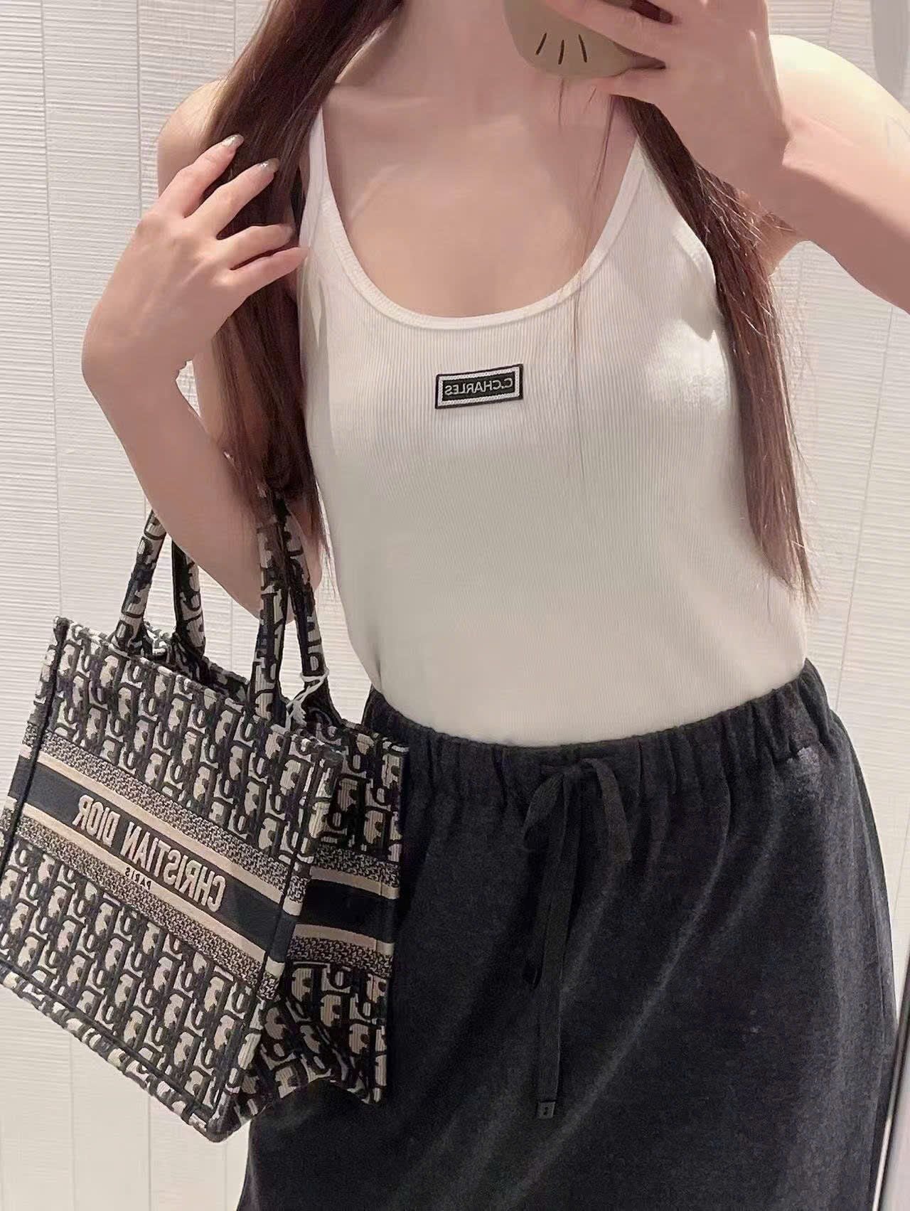  Bộ Áo sơ mi và chân váy dài cạp chun - xanh đen đậm set 