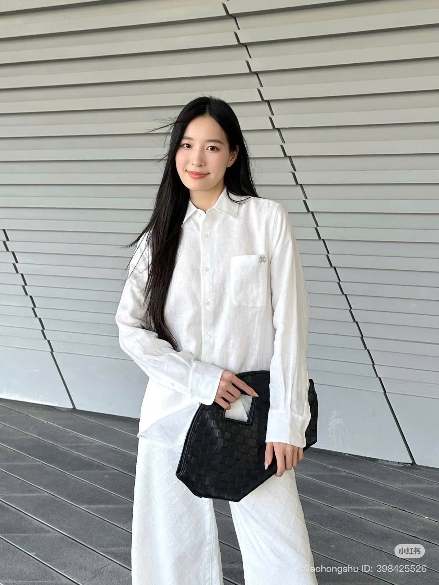  2.Áo Sơ mi LANK - trắng logo 1 nhỏ bên 