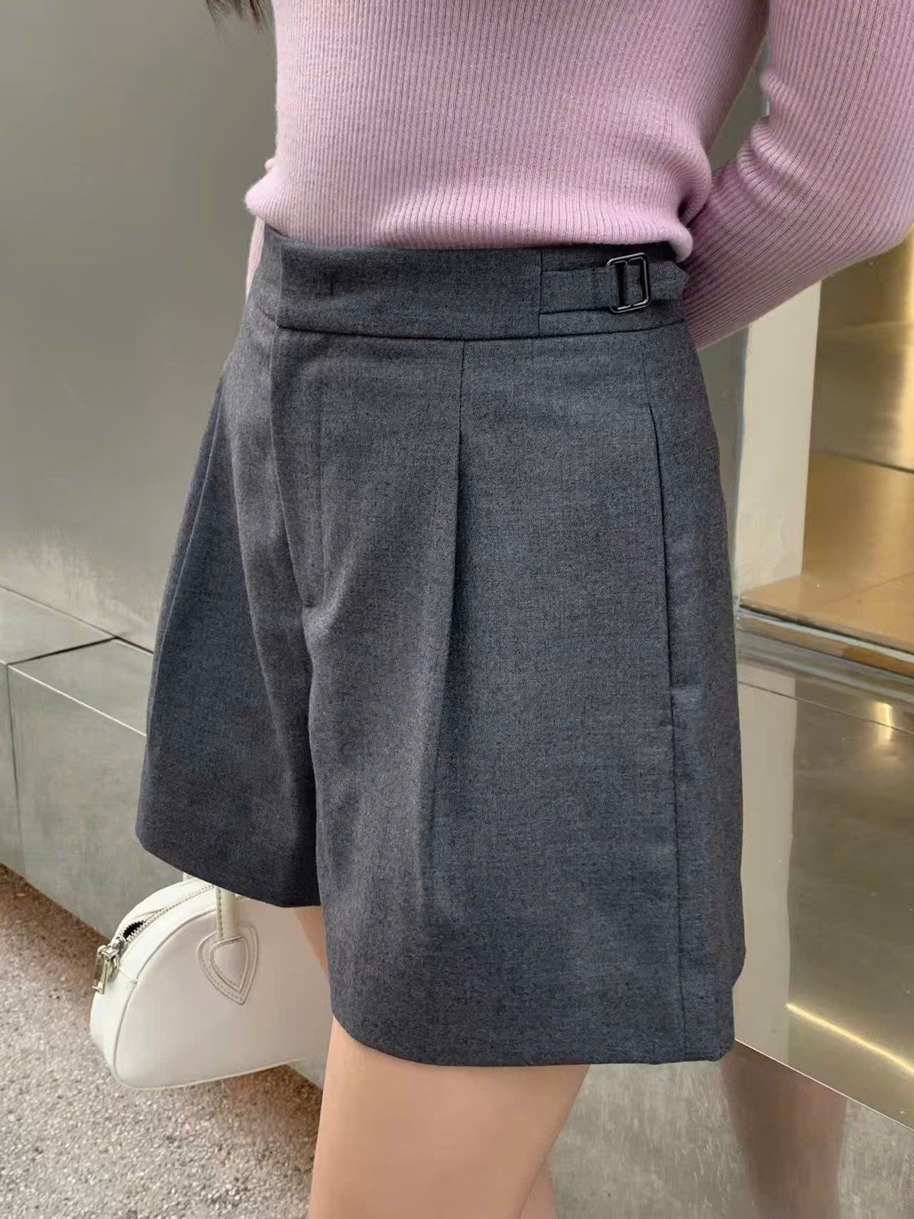  Quần sooc vải xám, đai tăng chỉnh 2 bên 