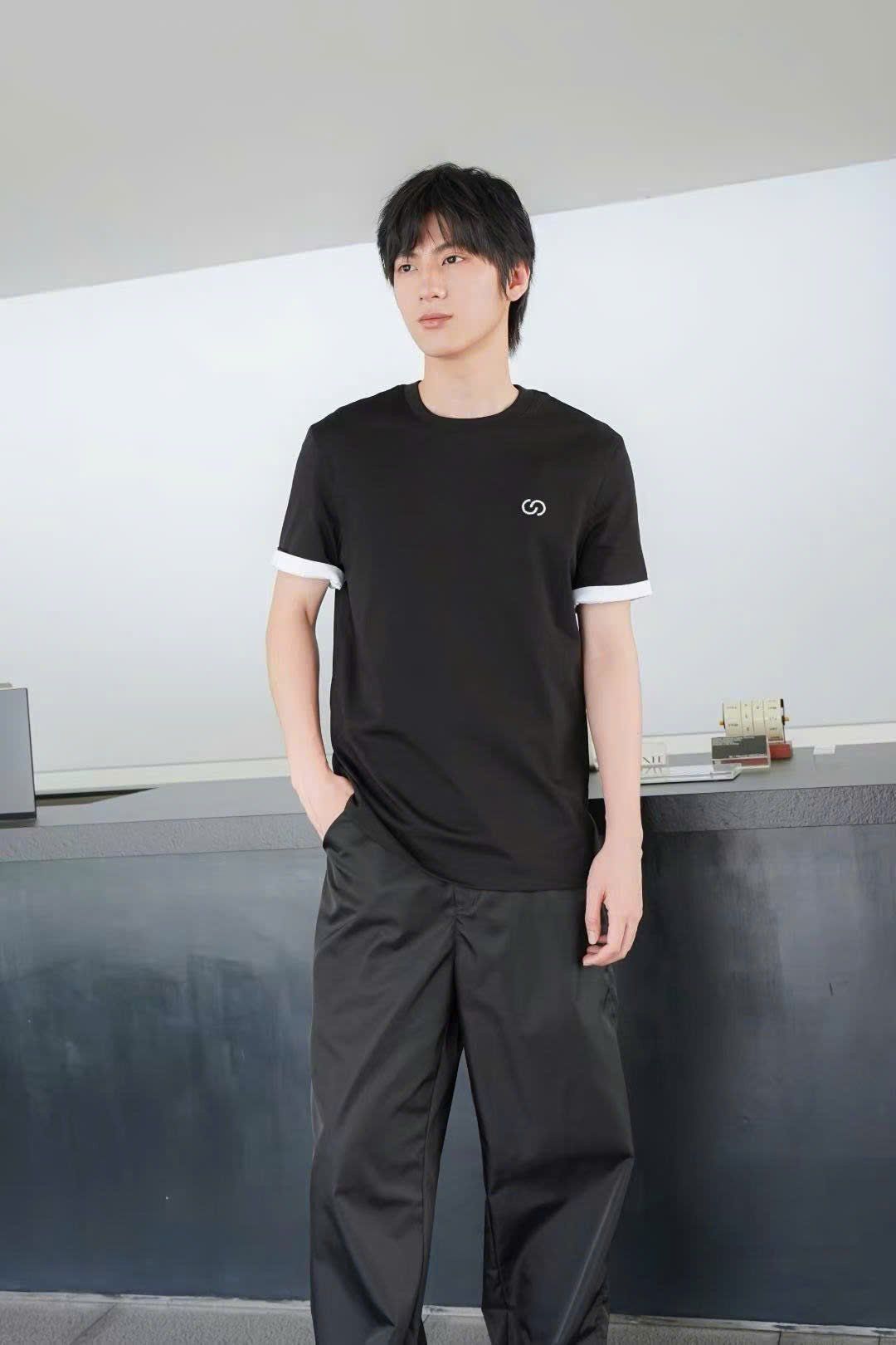  Áo phông Nam CC đen, tay viền trắng 