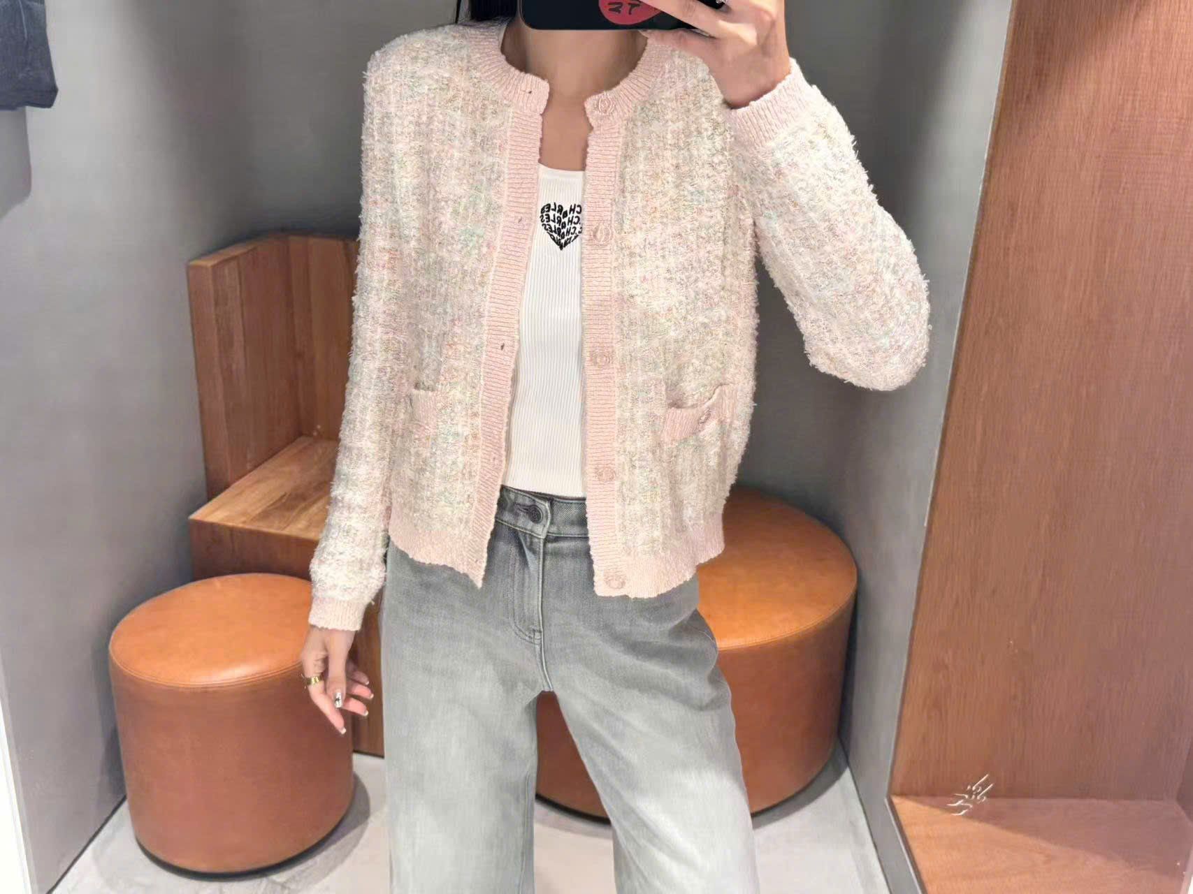  Áo CDG hồng kẻ trắng sắc mầu 