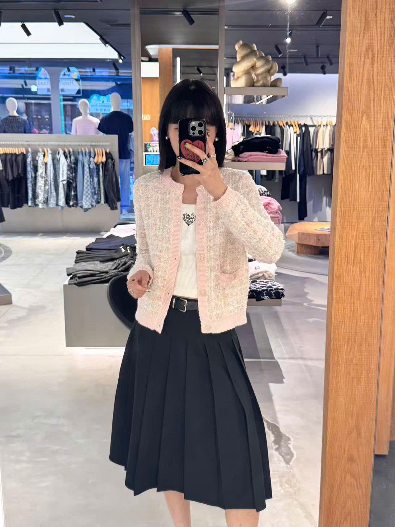  Áo CDG hồng kẻ trắng sắc mầu 