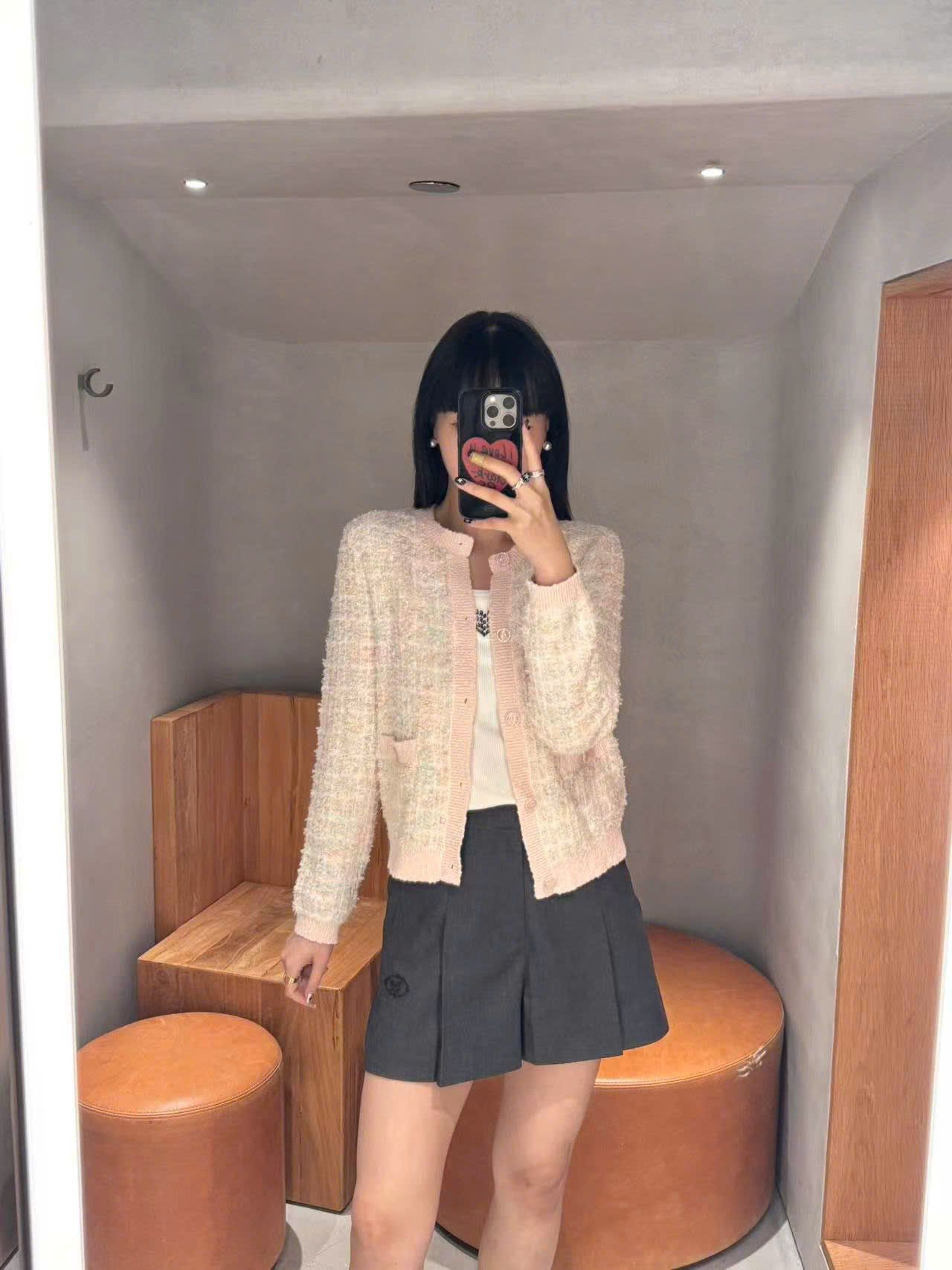  Áo CDG hồng kẻ trắng sắc mầu 