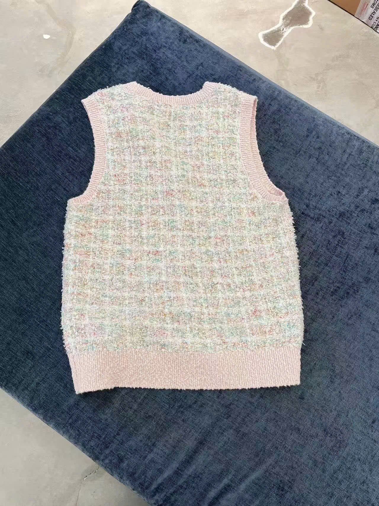  Áo Ghile hồng sắc mầu, viền hồng cúc hồng 