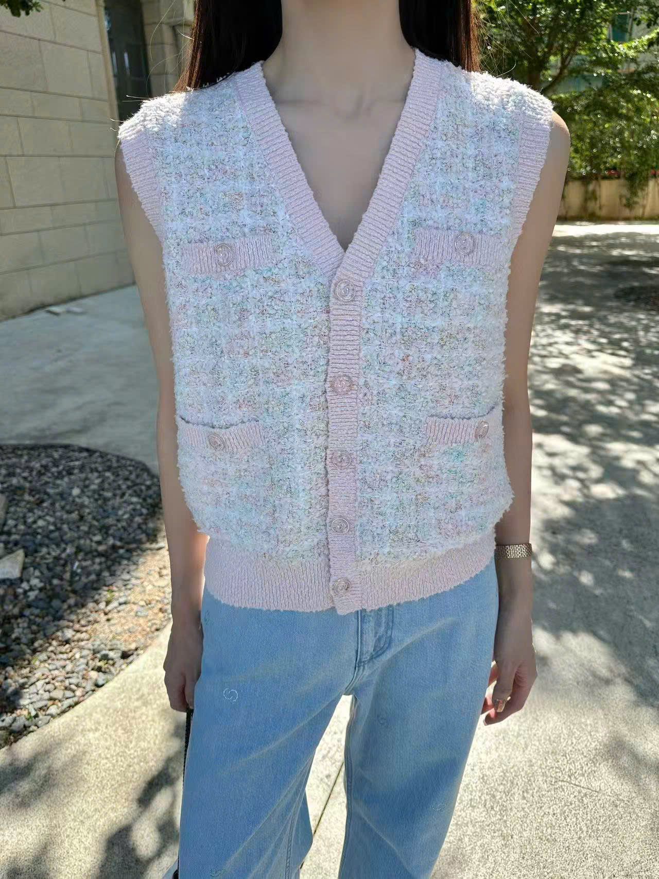  Áo Ghile hồng sắc mầu, viền hồng cúc hồng 