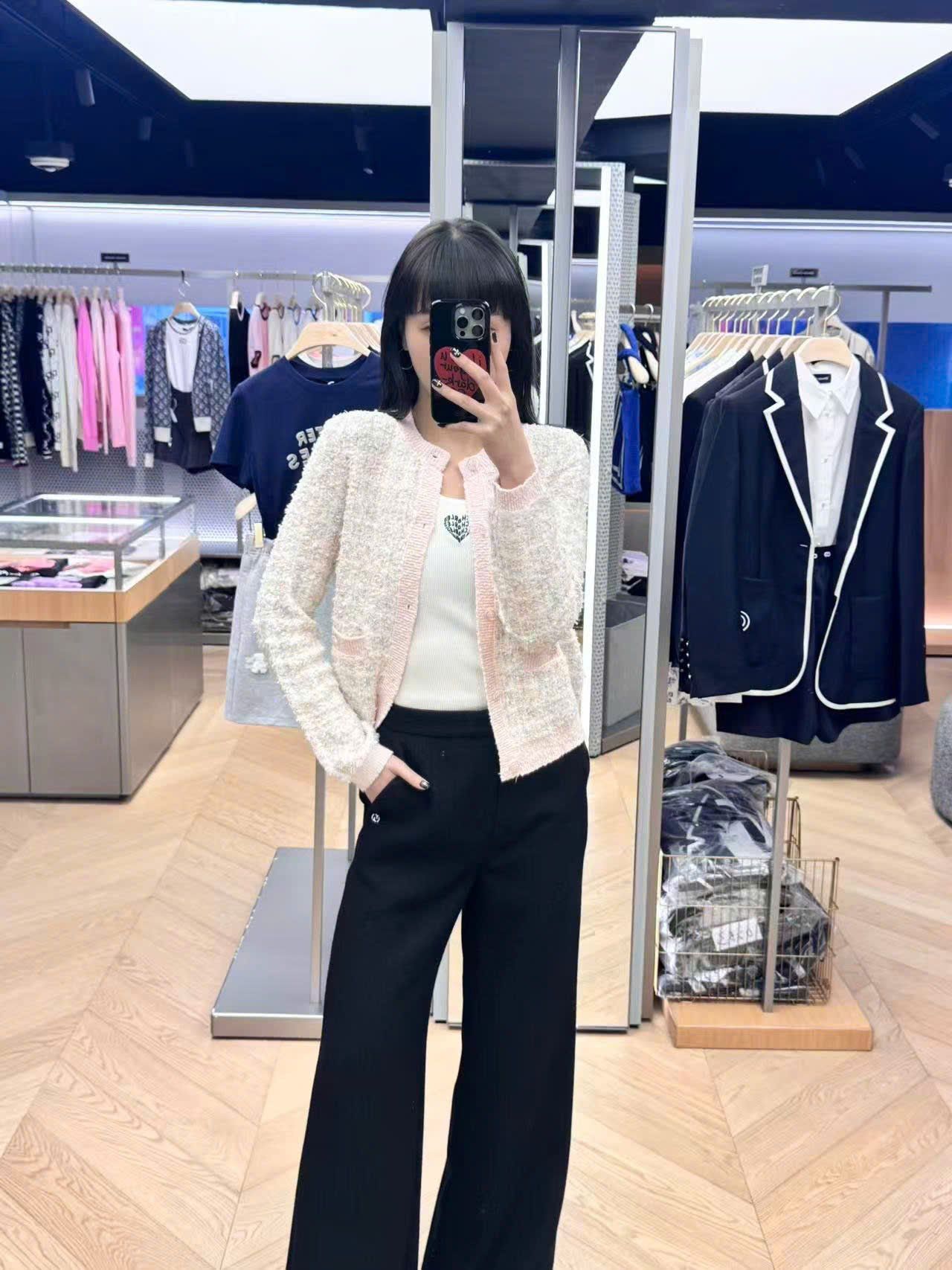  Áo CDG hồng kẻ trắng sắc mầu 