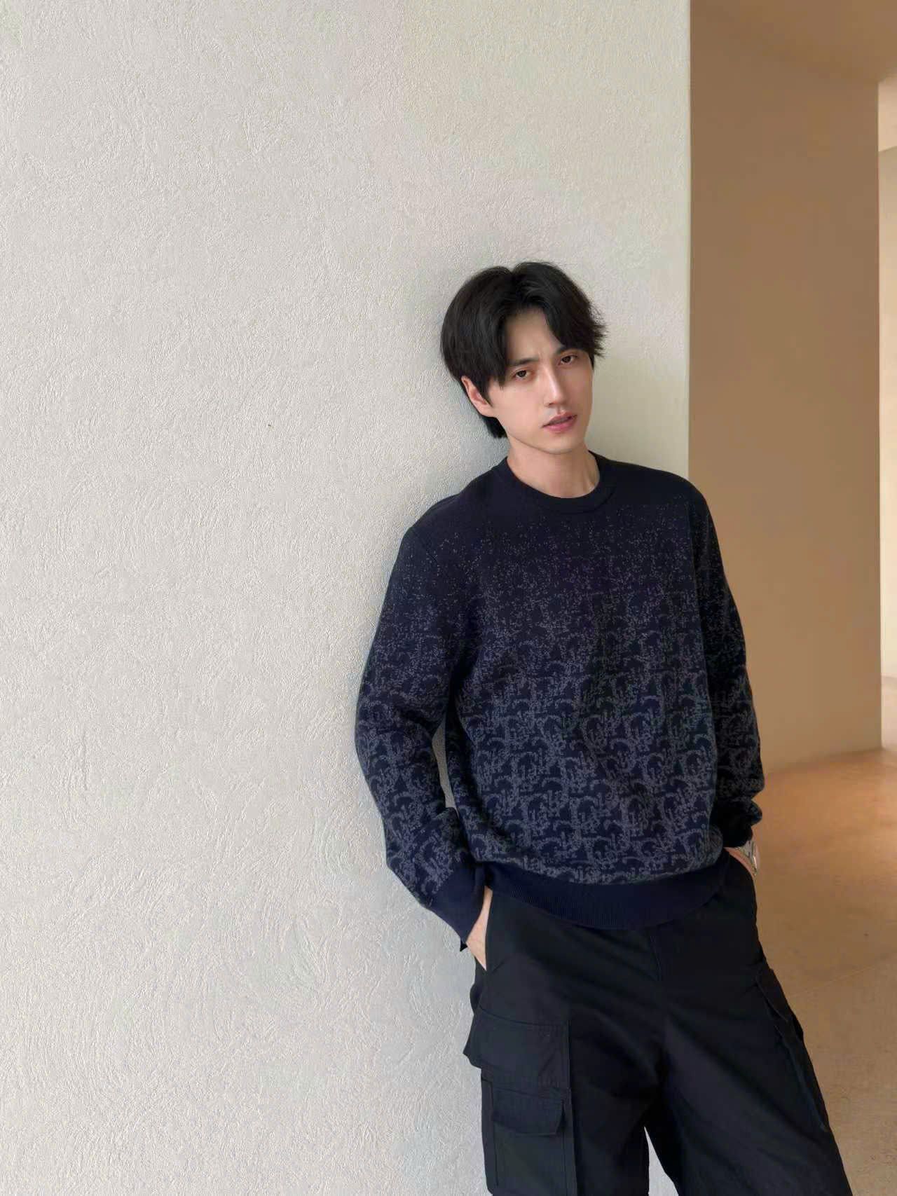  1.Áo len Nam xanh than full họa tiết CC 