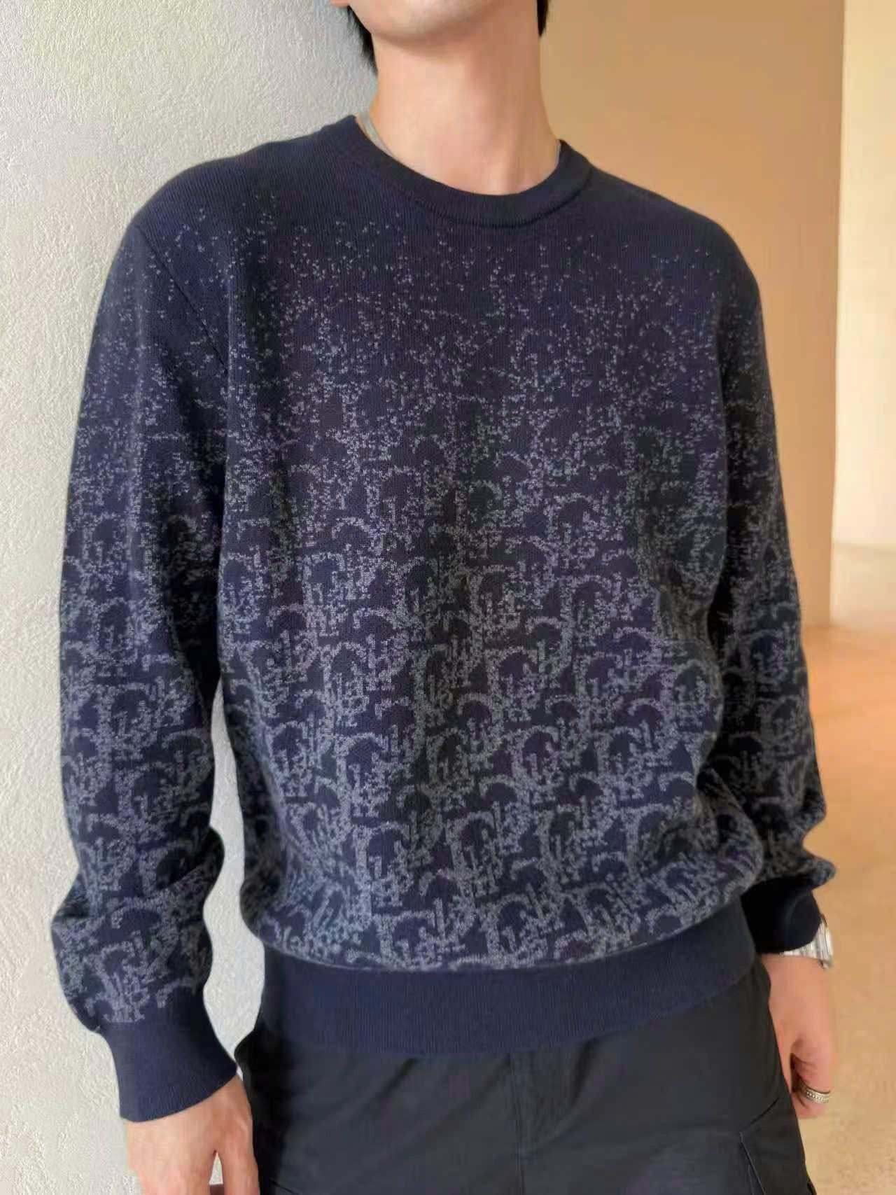  1.Áo len Nam xanh than full họa tiết CC 