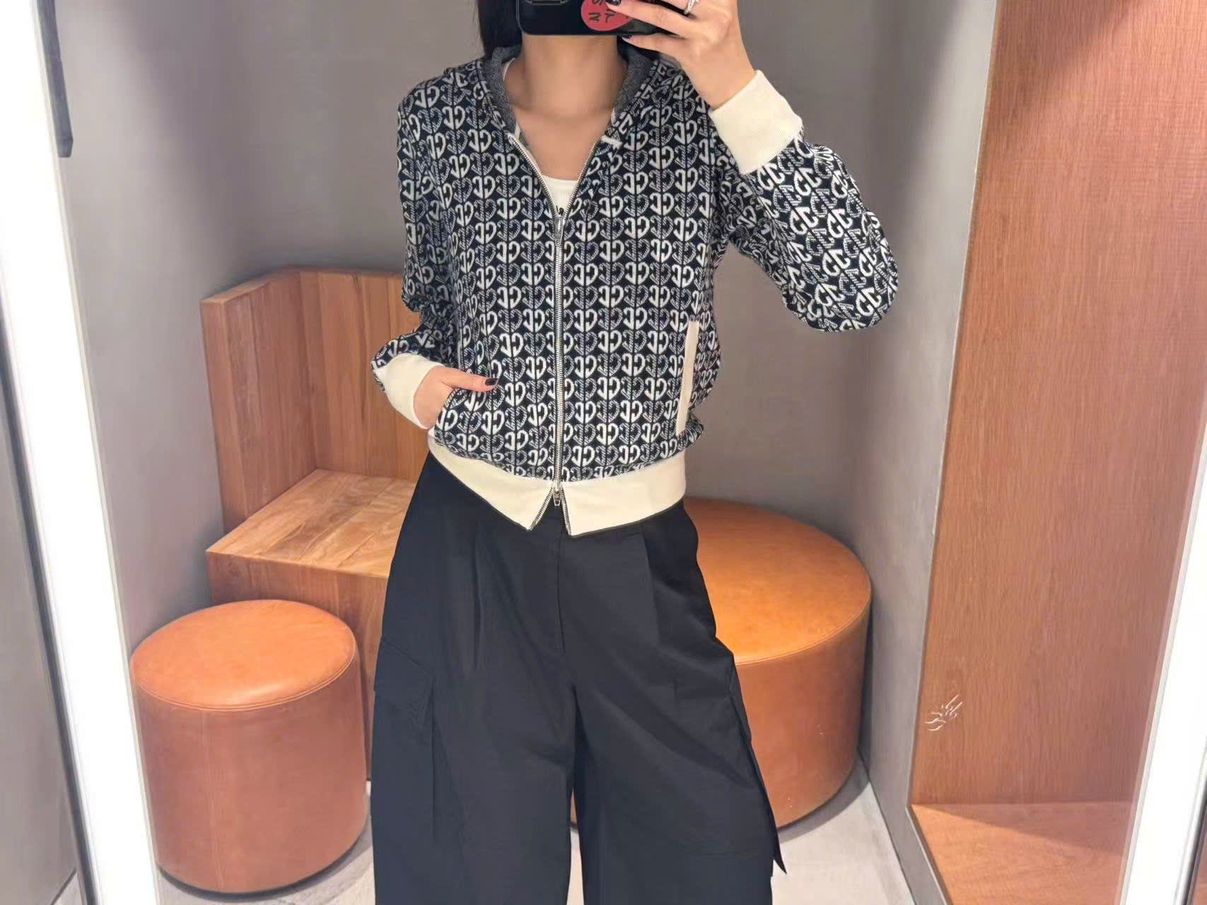  Quần túi hộp - Đen 