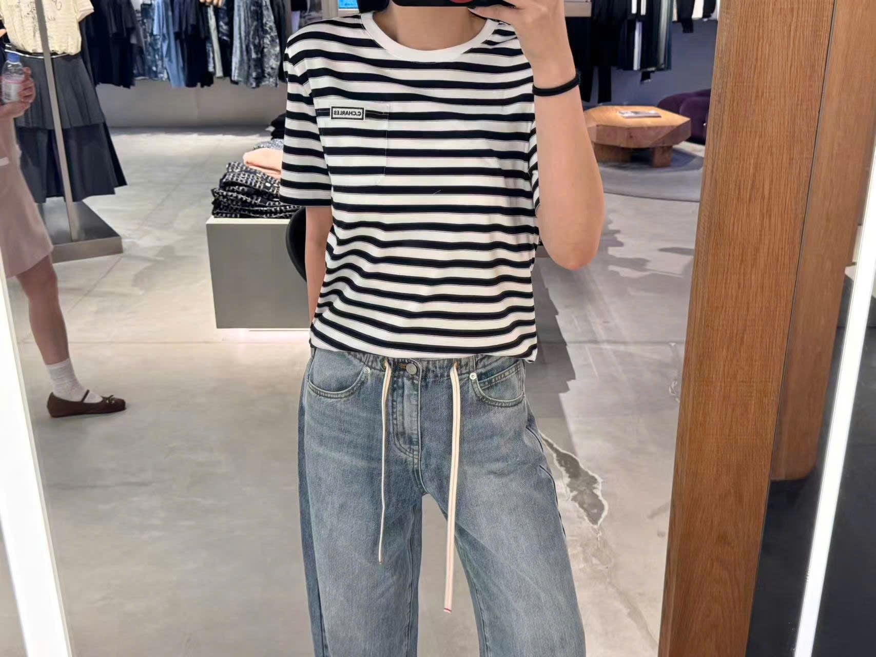  Áo Phông kẻ logo Ngực trái 