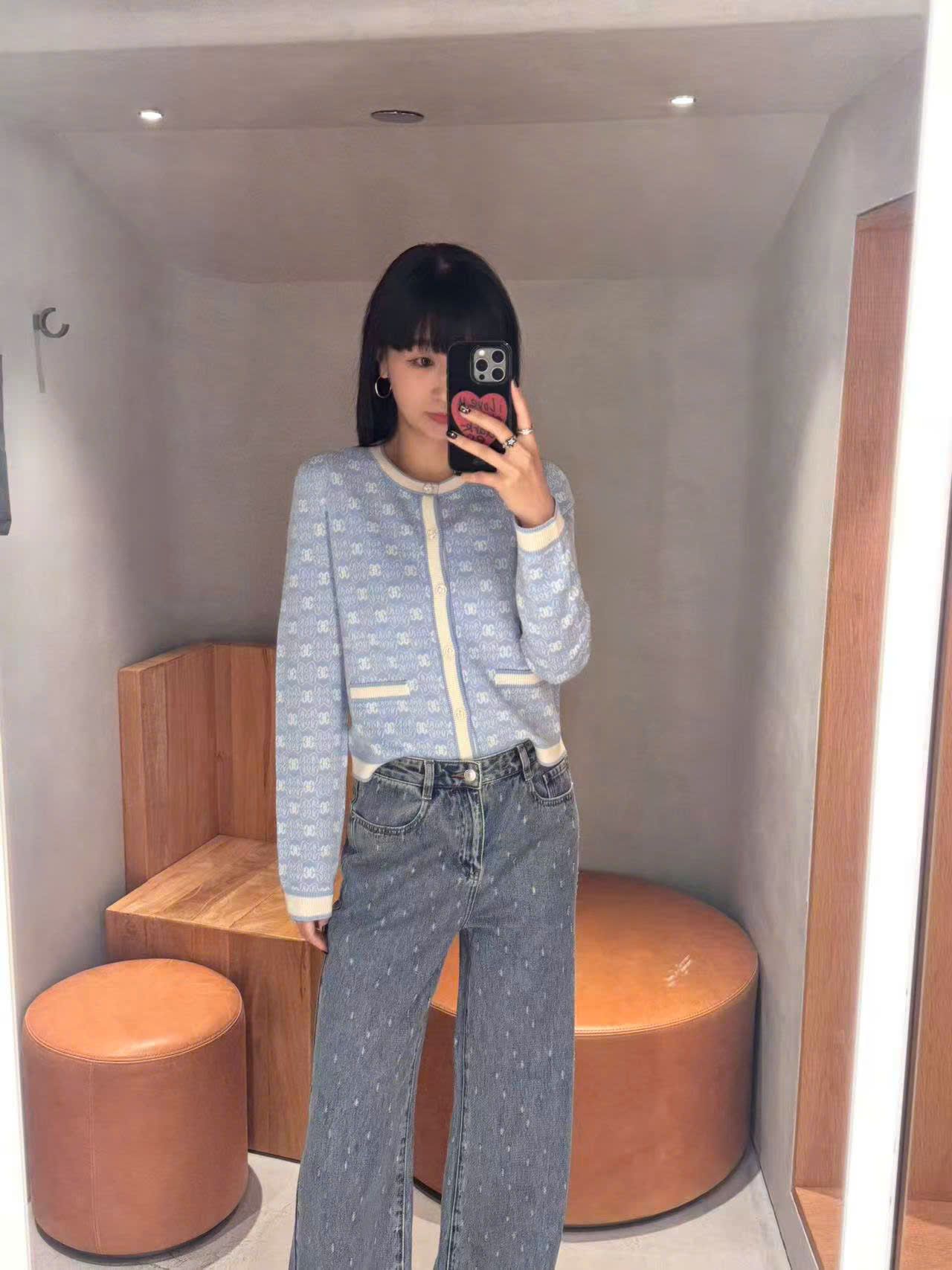  Quần jean xanh, wax hạt mưa 