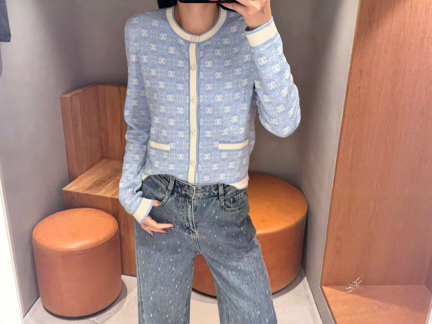  Áo CDG xanh biển full logo, viền trắng 