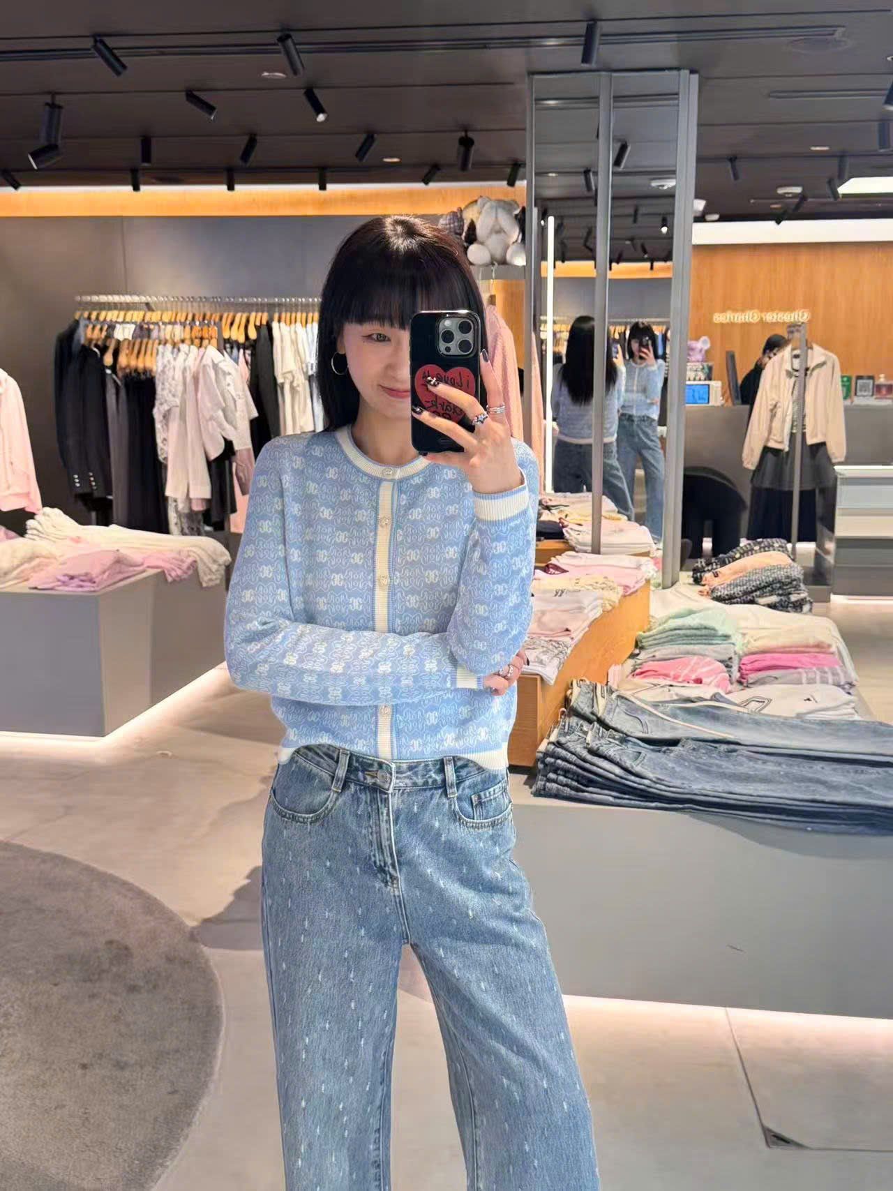  Quần jean xanh, wax hạt mưa 