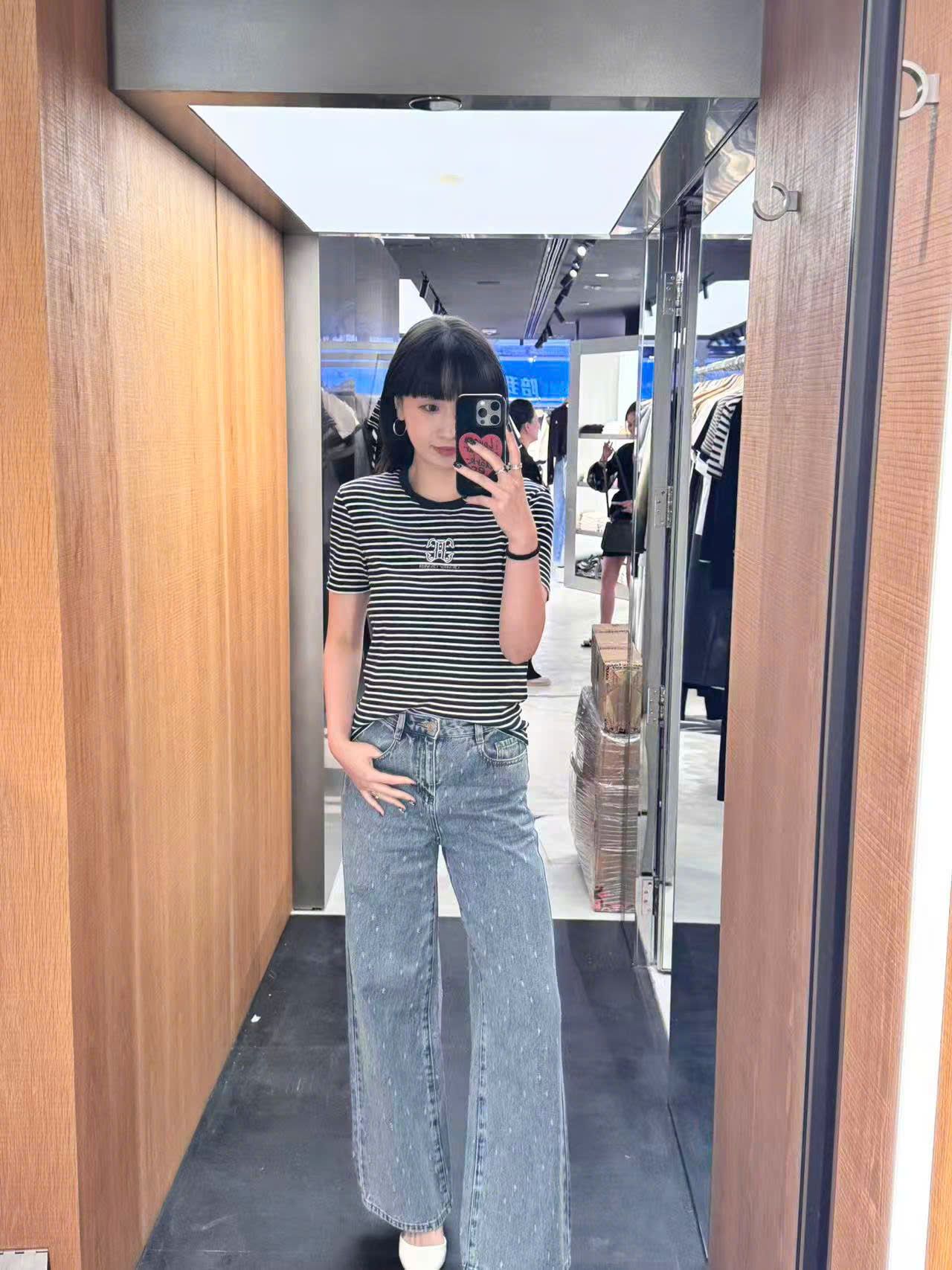  Quần jean xanh, wax hạt mưa 