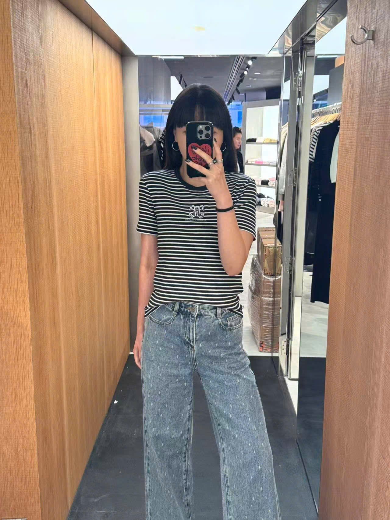  Quần jean xanh, wax hạt mưa 