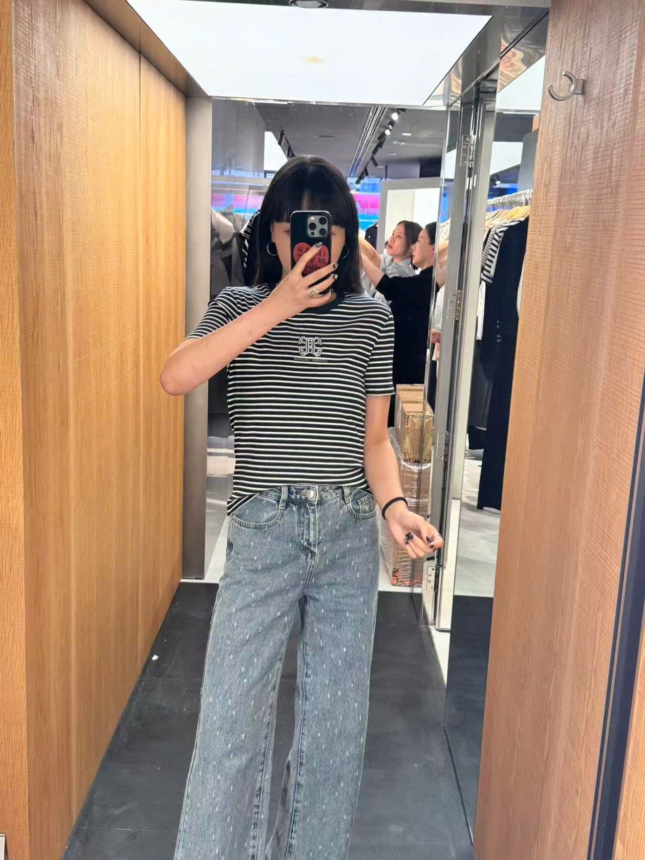  Quần jean xanh, wax hạt mưa 