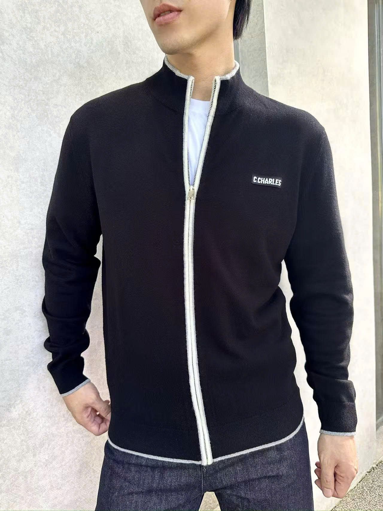  1.Áo khoác nam CC , đen khóa kéo trắng 