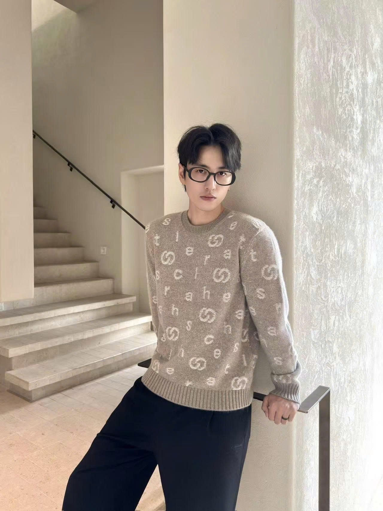  Áo len Nam CC dài tay, nâu logo chữ 