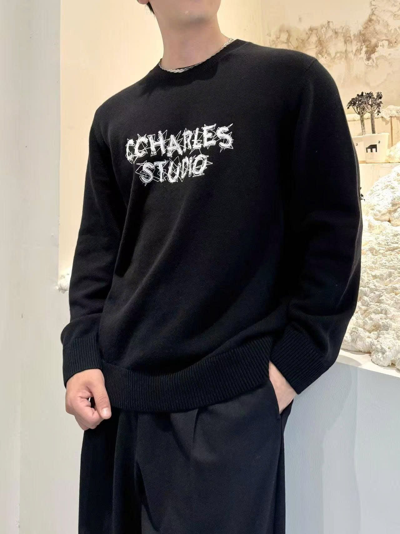  1.Áo Nam CC dài tay đen, chữ Studio ngực 