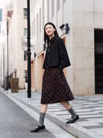  Chân váy dài kẻ đỏ đen 