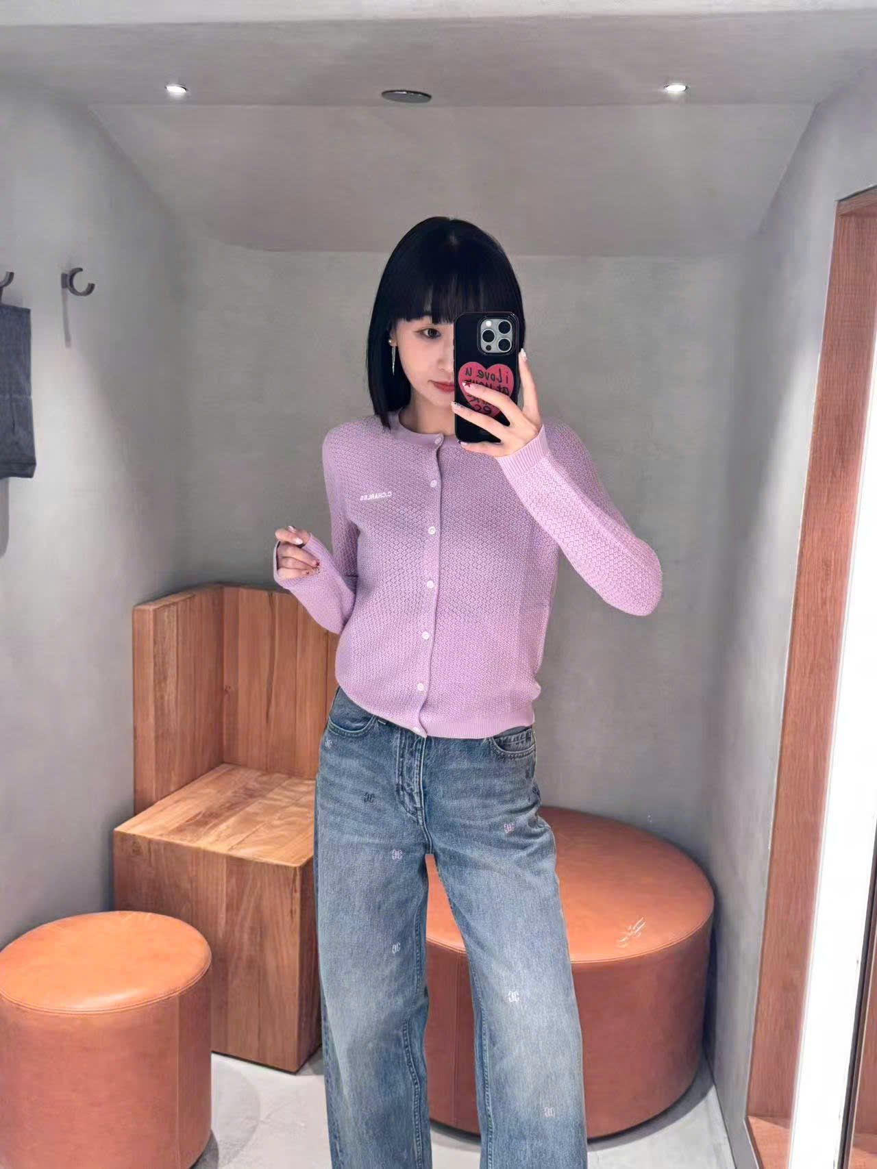  Áo CDG cotton hồng - chữ trắng 1 bên 