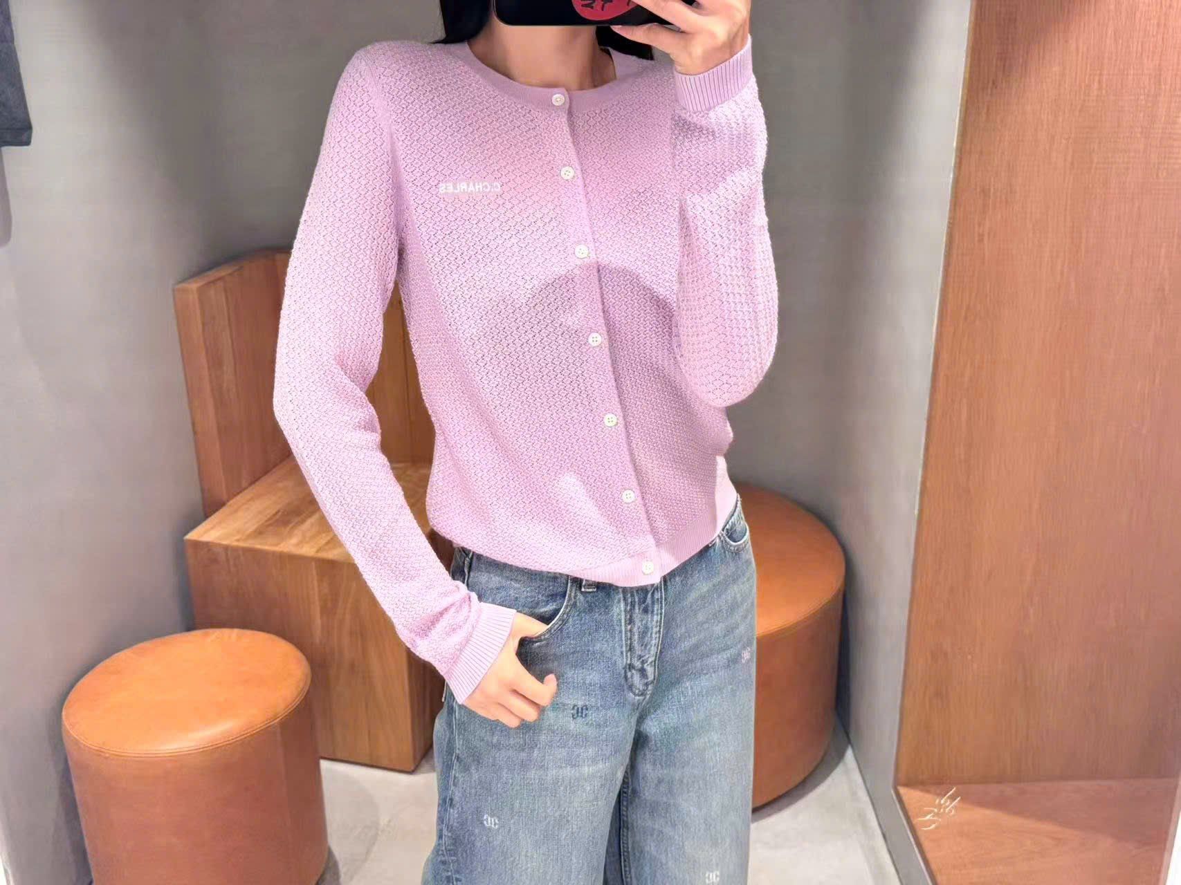  Áo CDG cotton hồng - chữ trắng 1 bên 