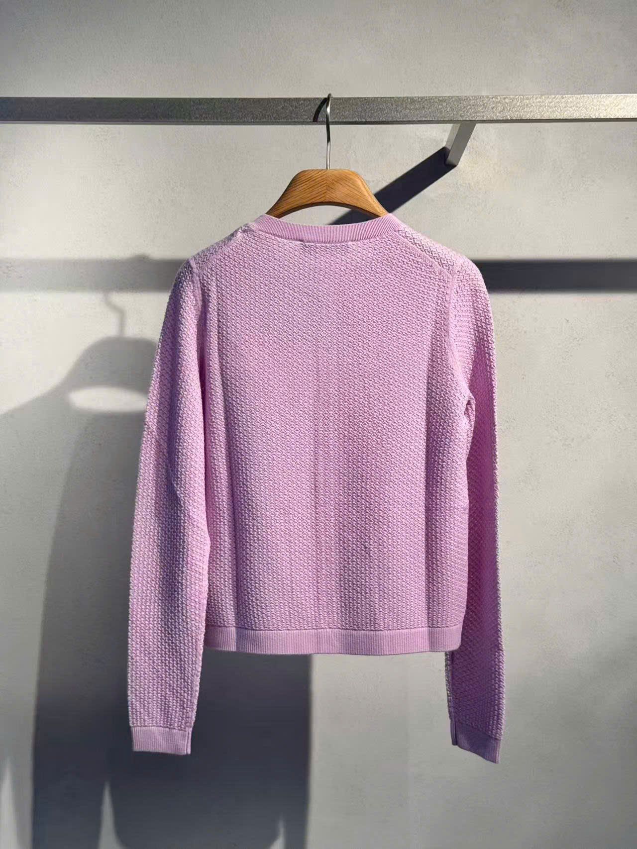  Áo CDG cotton hồng - chữ trắng 1 bên 