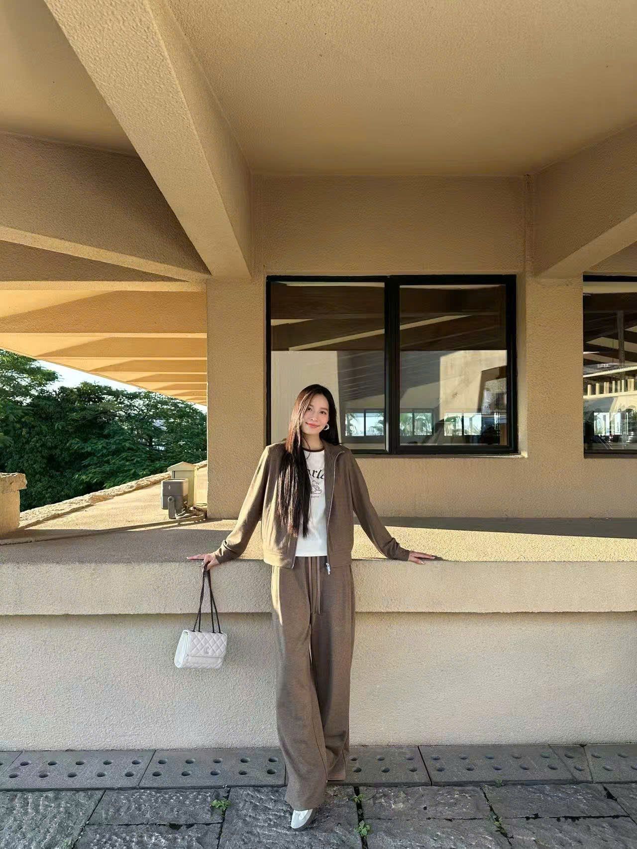  2.Áo khoác len NÂU ,kéo khóa (SET) 