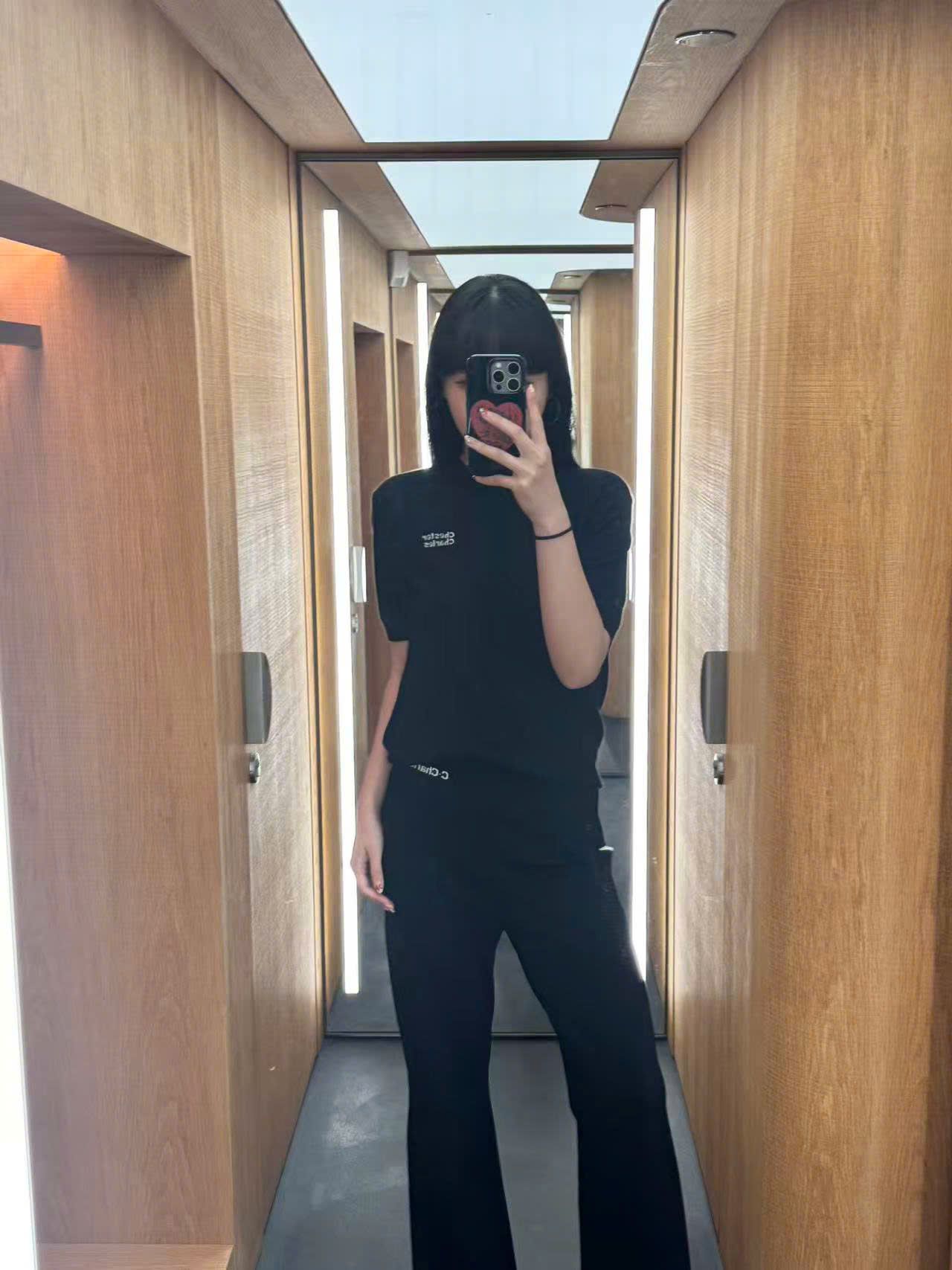  Quần len mongtoghi cạp chữ 