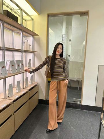  Quần dạ nâu dây rút đen 