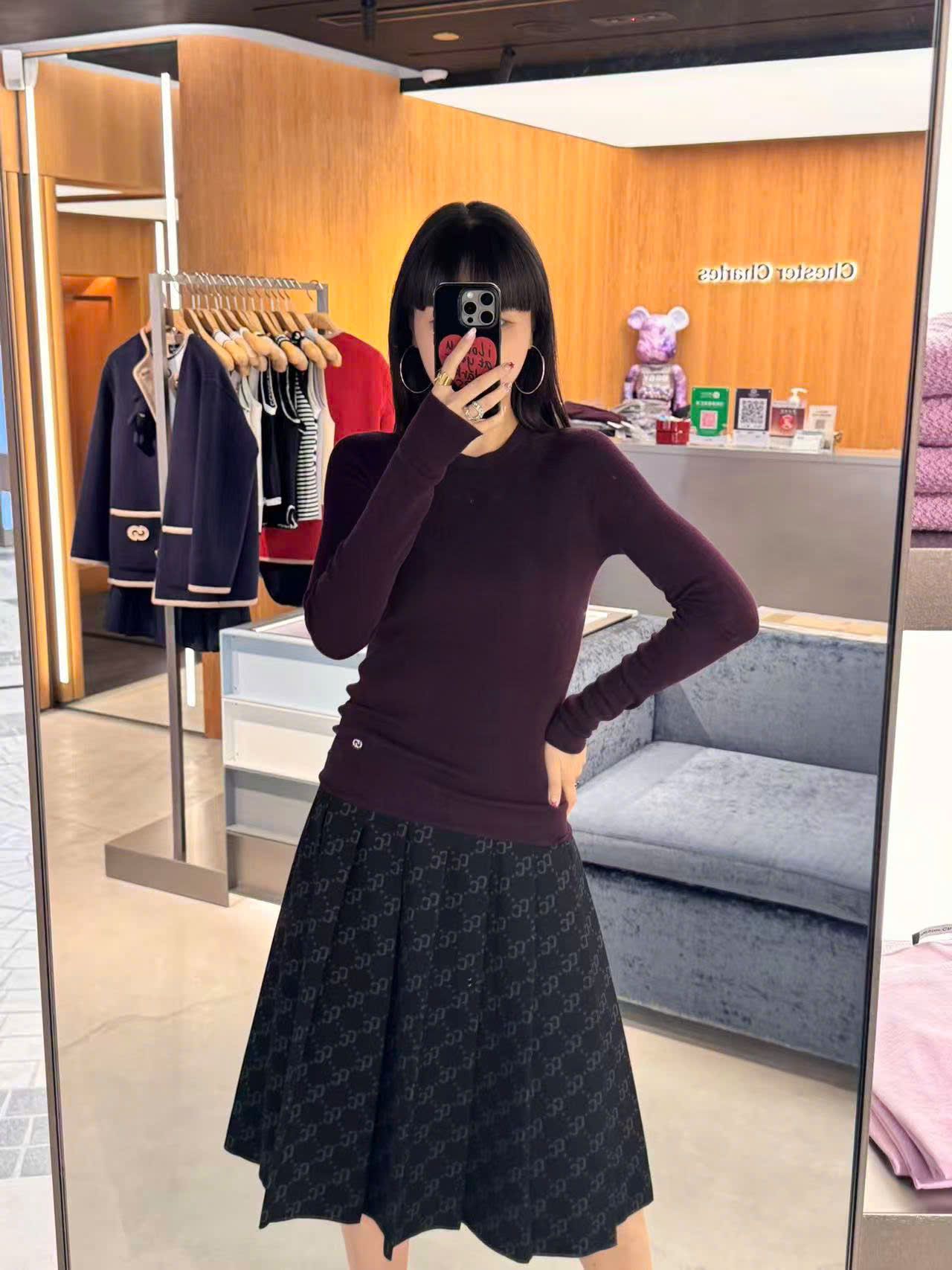  2.WOOL áo len màu đỏ đô dài tay 