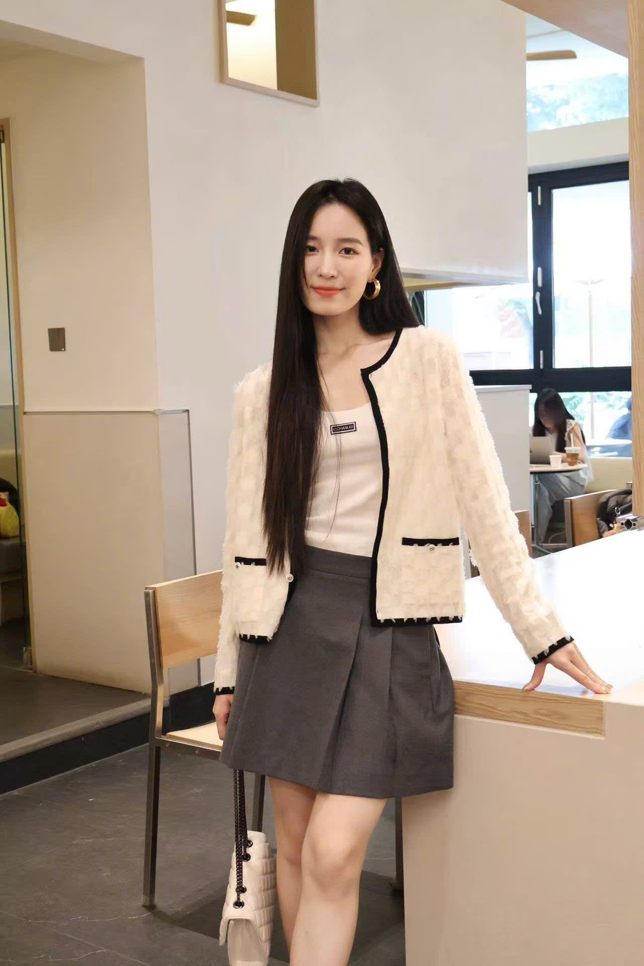  Áo CDG ô vuông trắng viền đen new25 