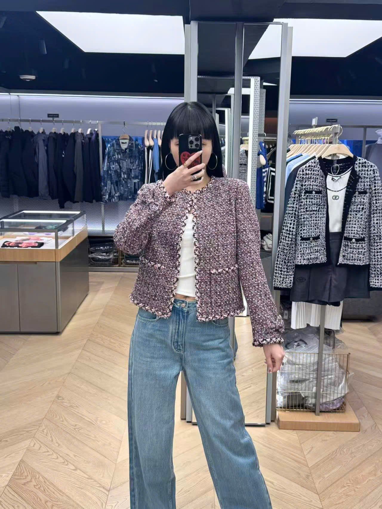  Áo tweed hồng đất, tay đính nơ 